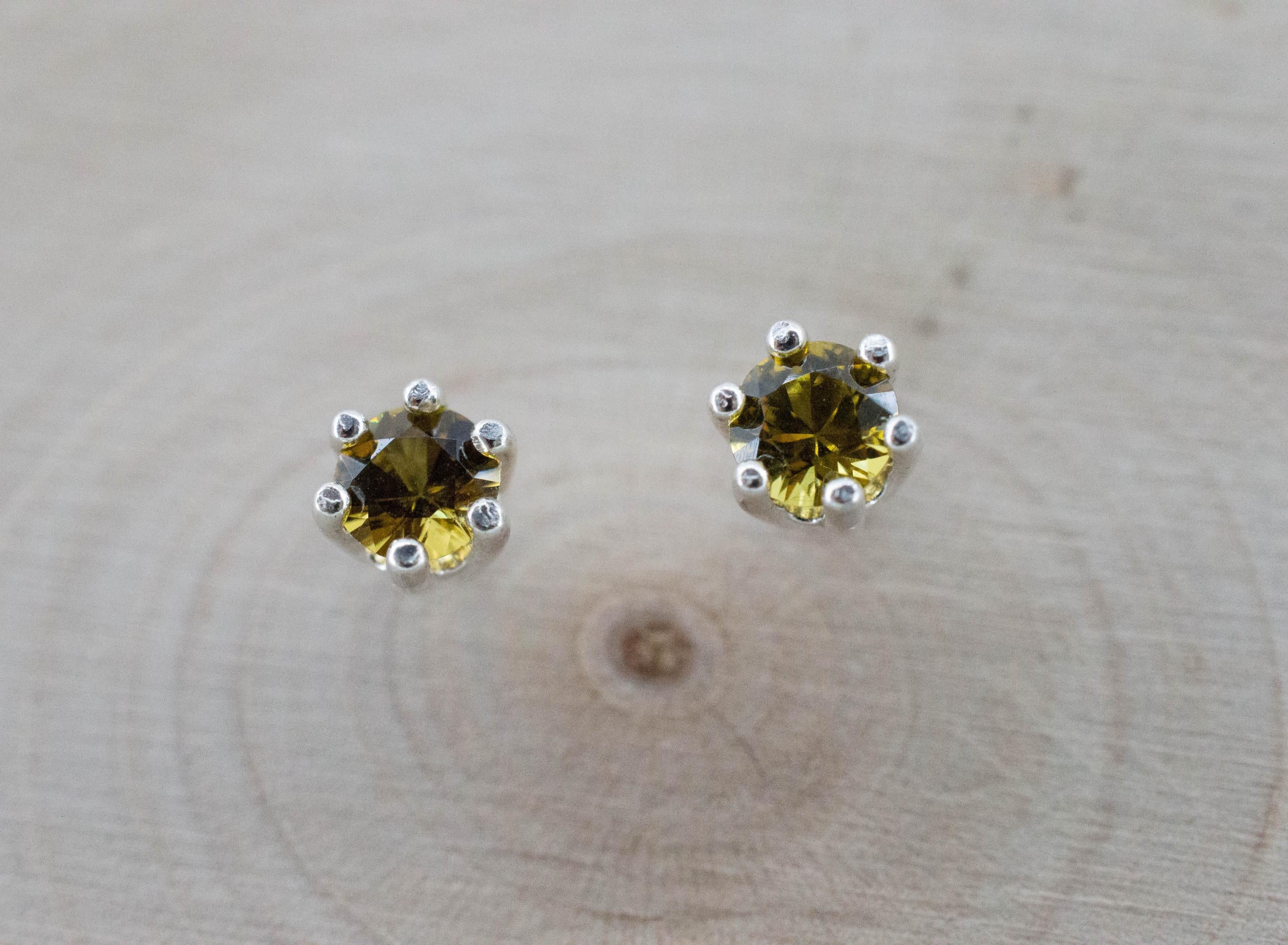 Mali Garnet Earrings; Genuine Untreated Mali Garnet; 0.520cts - Mark Oliver Gems