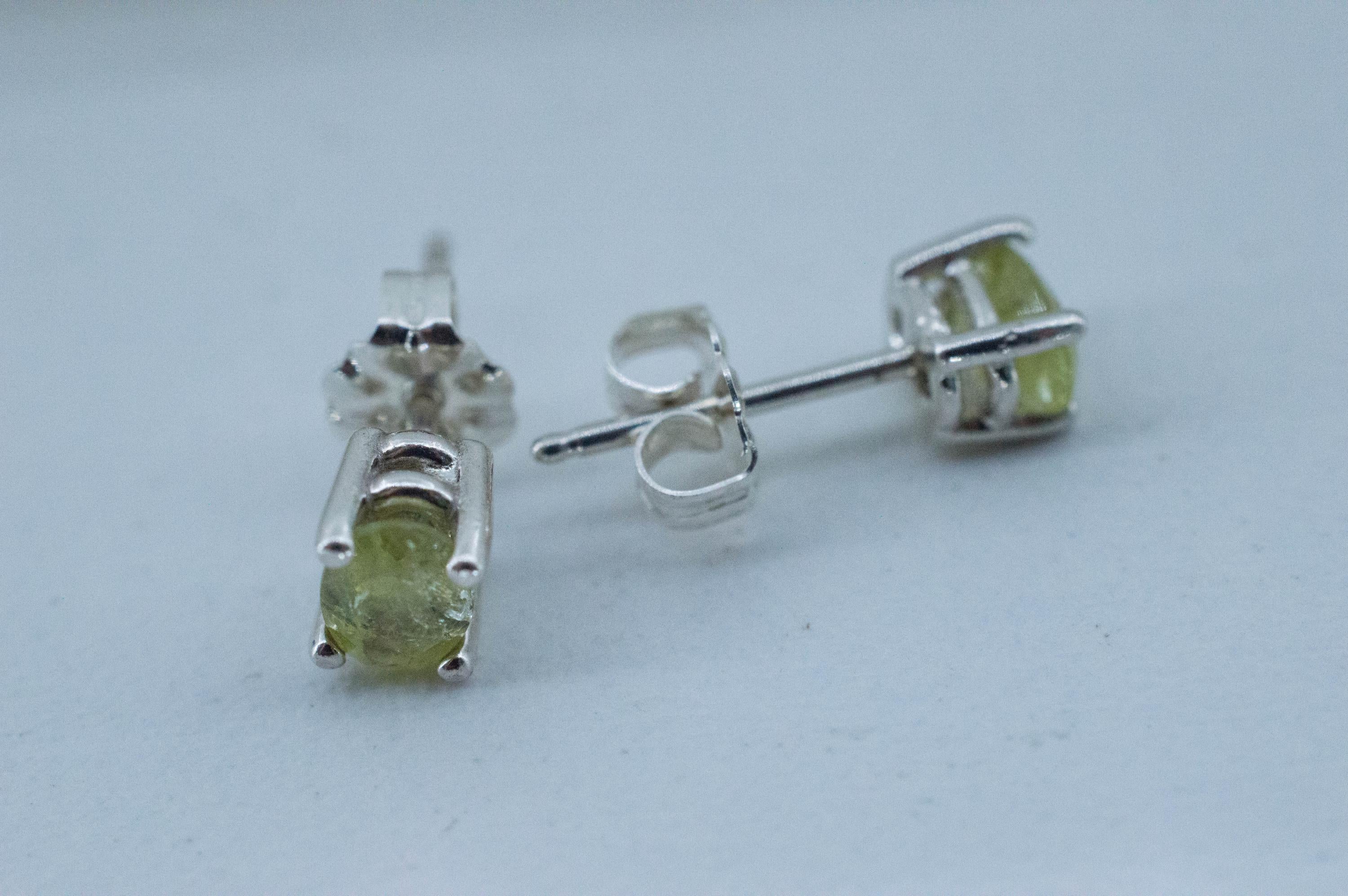 Mali Garnet Earrings; Genuine Untreated Mali Garnet; 0.935cts - Mark Oliver Gems