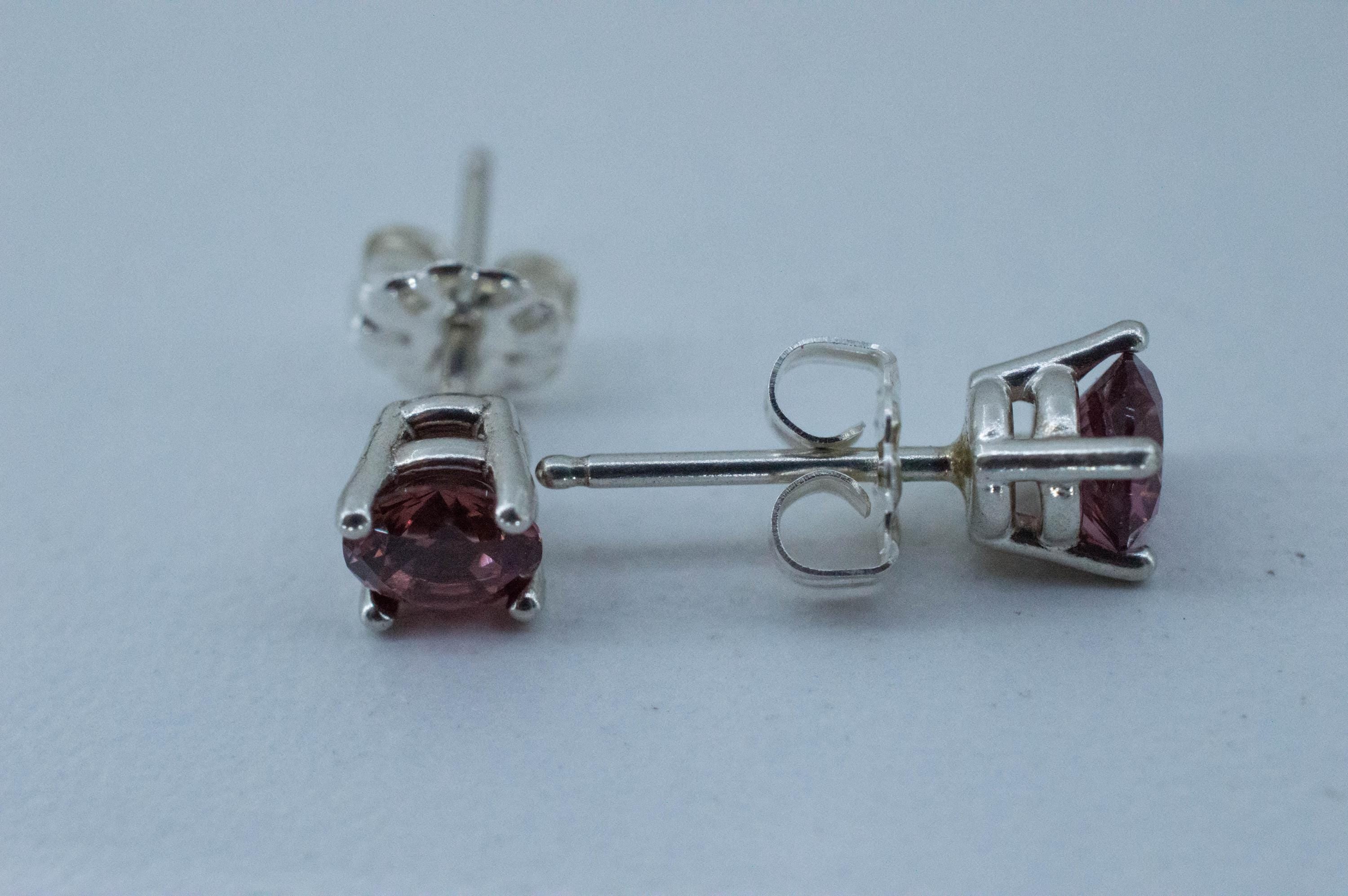 Imperial Garnet Earrings; Natural Untreated Tanzania Lindi Garnet; 1.110cts - Mark Oliver Gems