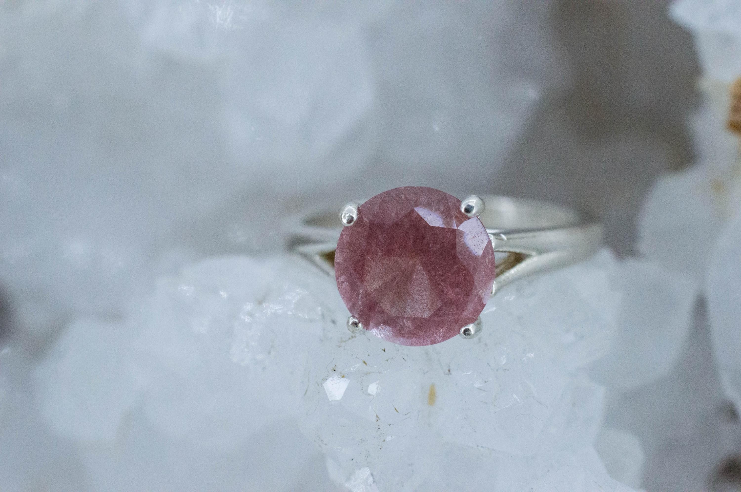 Strawberry Quartz Ring; Natural Untreated Mexico Quartz; 2.130cts - Mark Oliver Gems