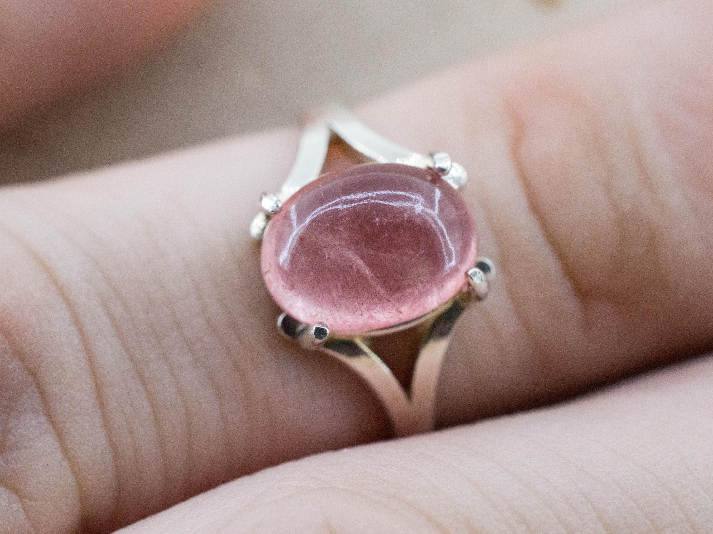 Strawberry Quartz Ring; Natural Untreated Mexico Quartz; 2.690cts - Mark Oliver Gems
