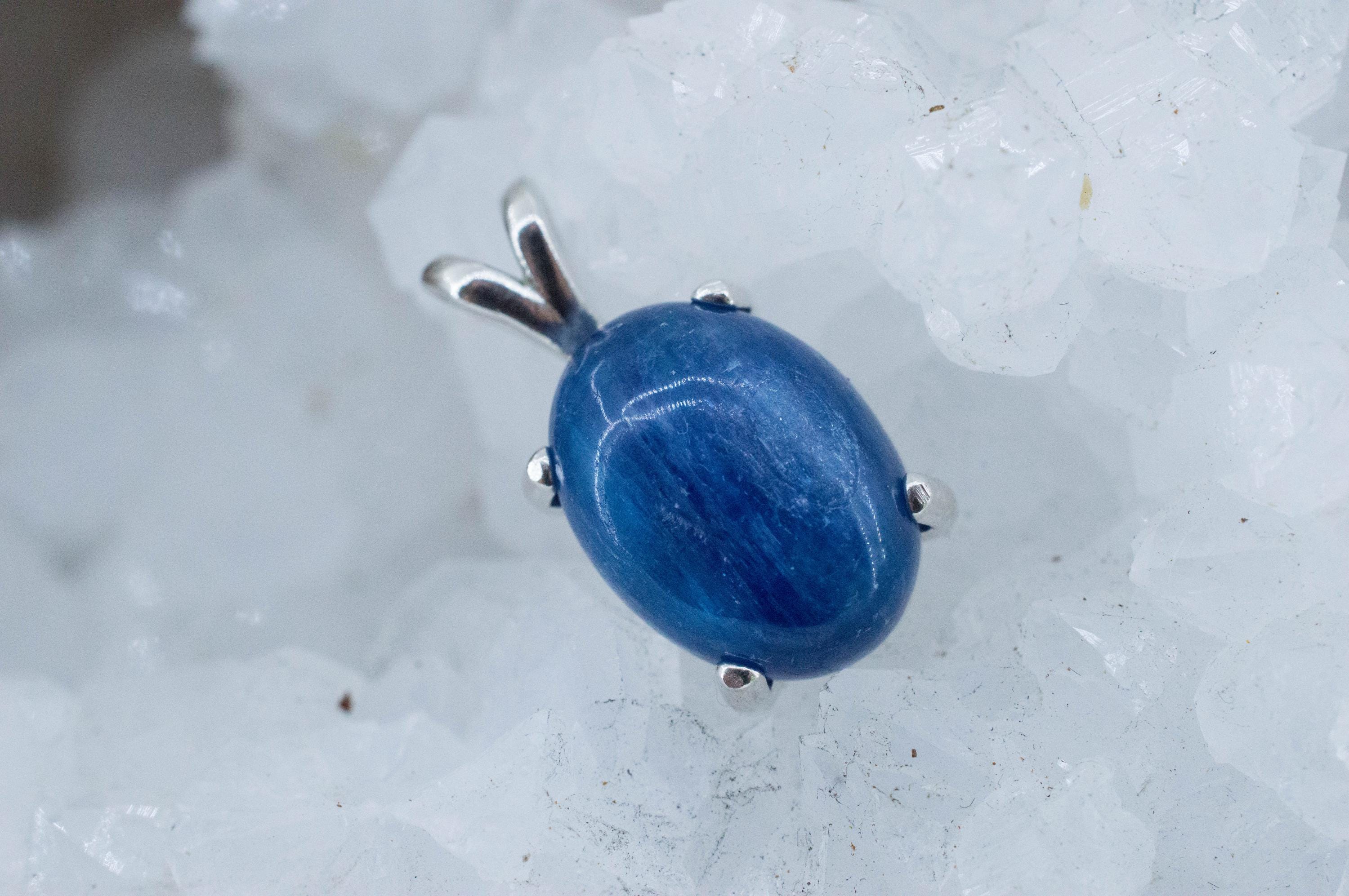 Kyanite Pendant; Natural Untreated Nepal Kyanite; 12.005cts - Mark Oliver Gems