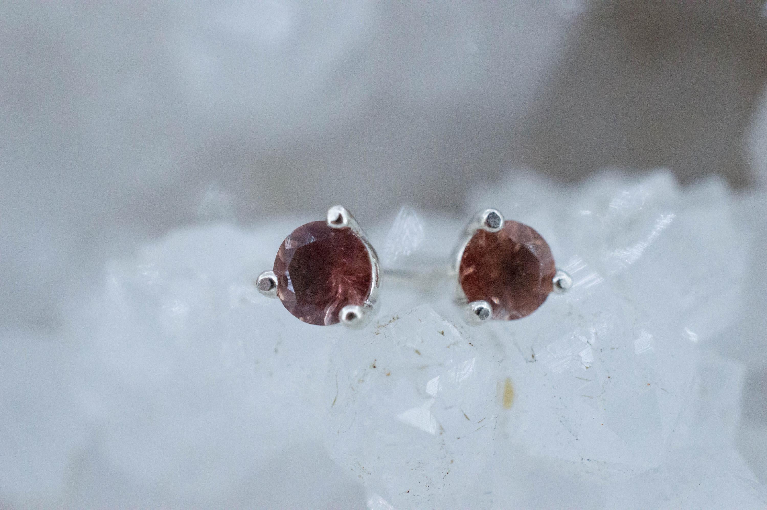 Oregon Sunstone Earrings; Natural Untreated USA Sunstone; 0.435cts - Mark Oliver Gems