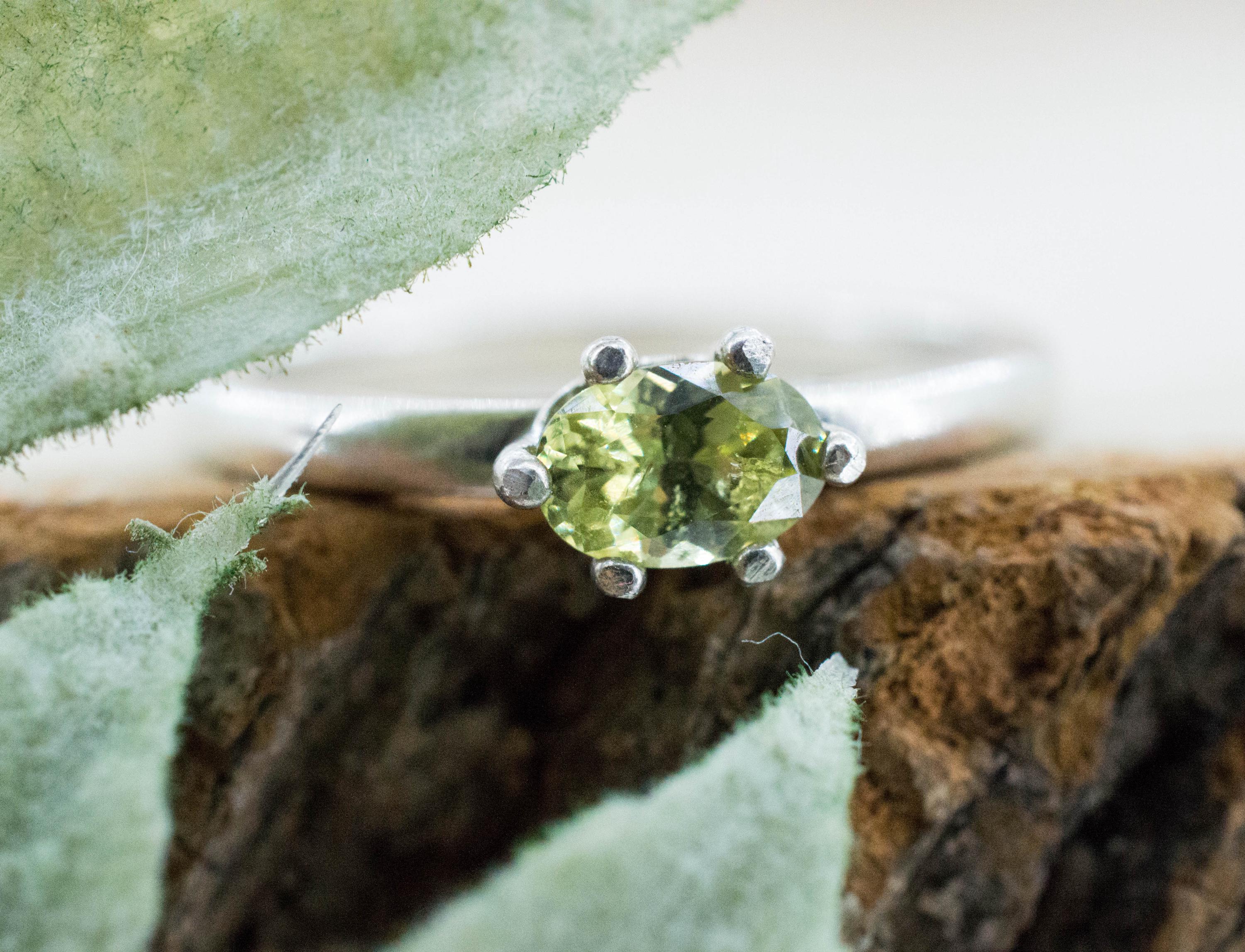 Mali Garnet Ring, Natural Untreated Garnet; 0.500cts - Mark Oliver Gems