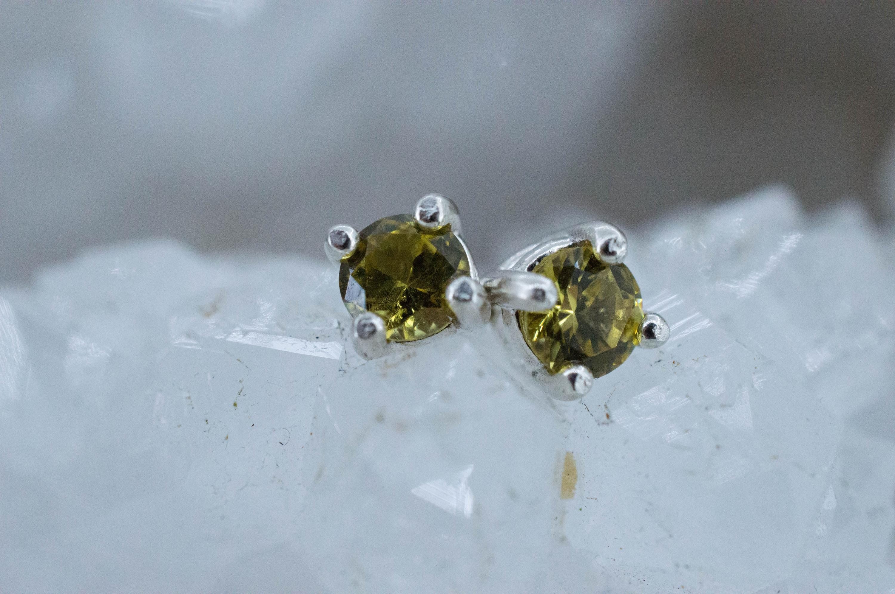 Mali Garnet Earrings; Genuine Untreated Mali Garnet; 0.415cts - Mark Oliver Gems
