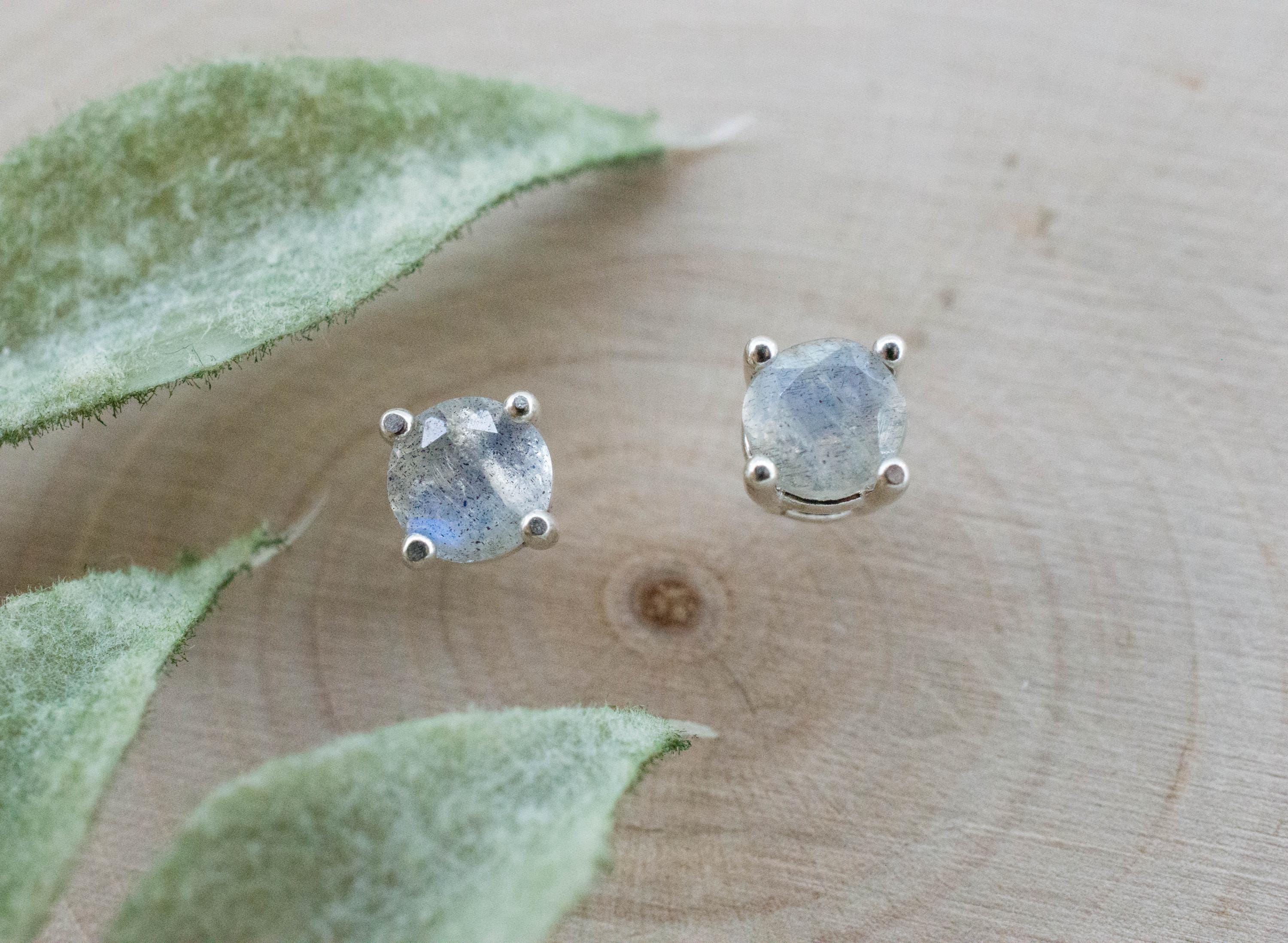 Labradorite Earrings; Natural Untreated Madagascar Labradorite; 0.675cts