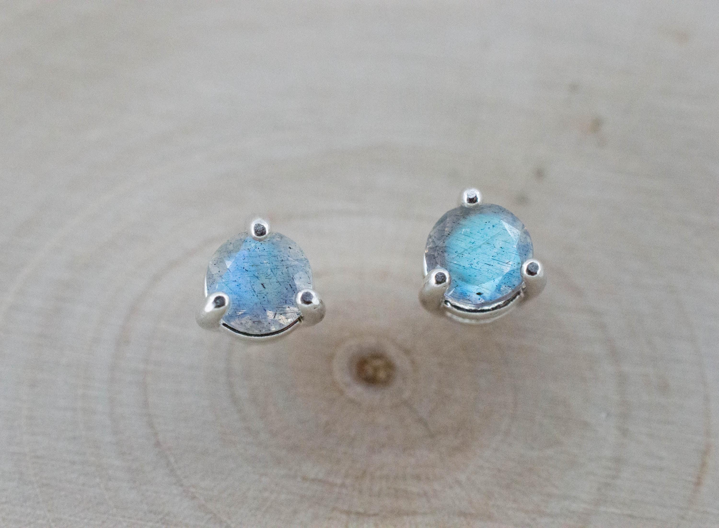 Labradorite Earrings; Natural Untreated Madagascar Labradorite; 0.775cts