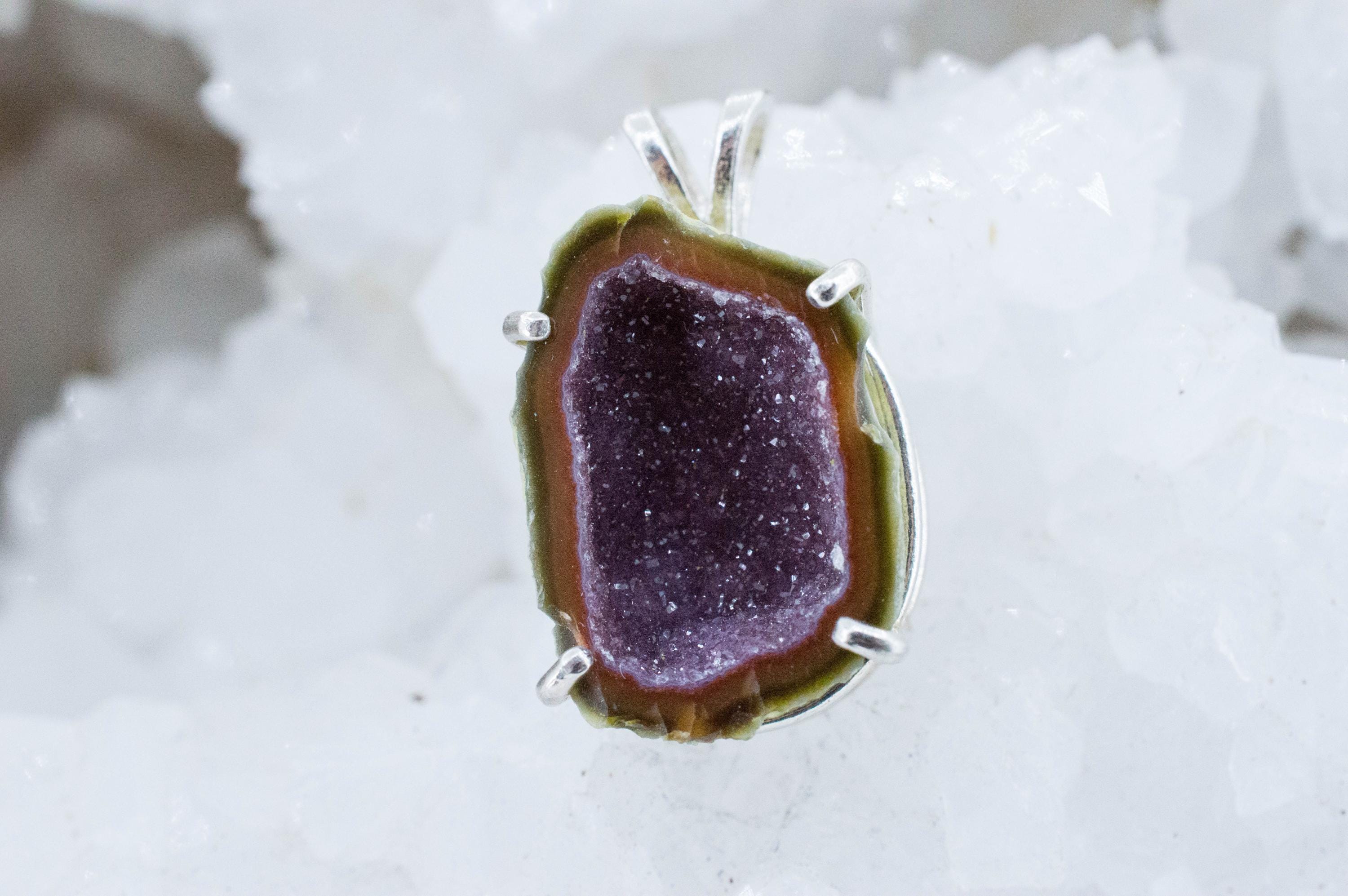 Mini Agate Geode Pendant, Natural Untreated Mexico Tabasco Geode; 14.280cts - Mark Oliver Gems