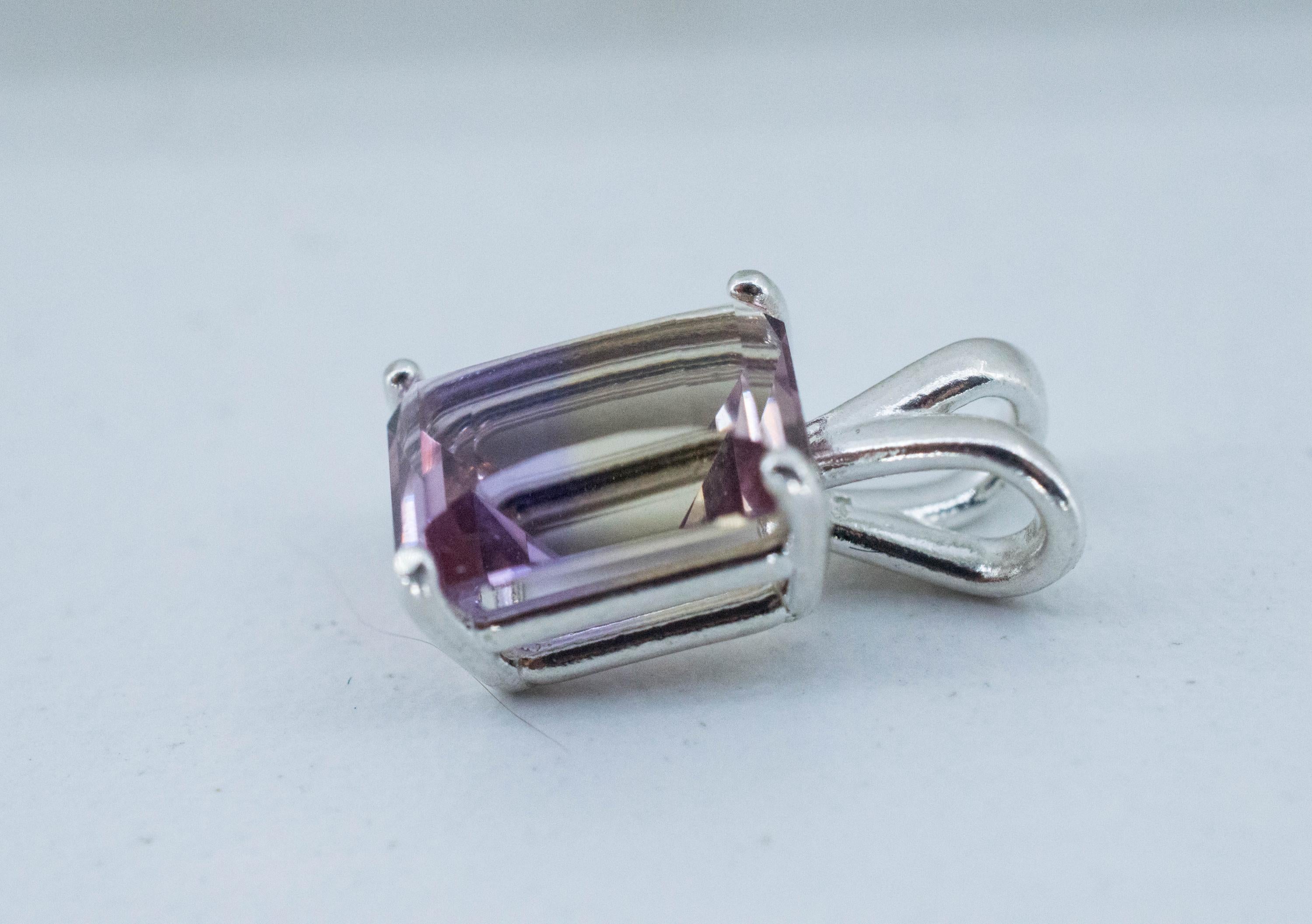 Ametrine Pendant; Natural Untreated Bolivia Ametrine; 2.885cts