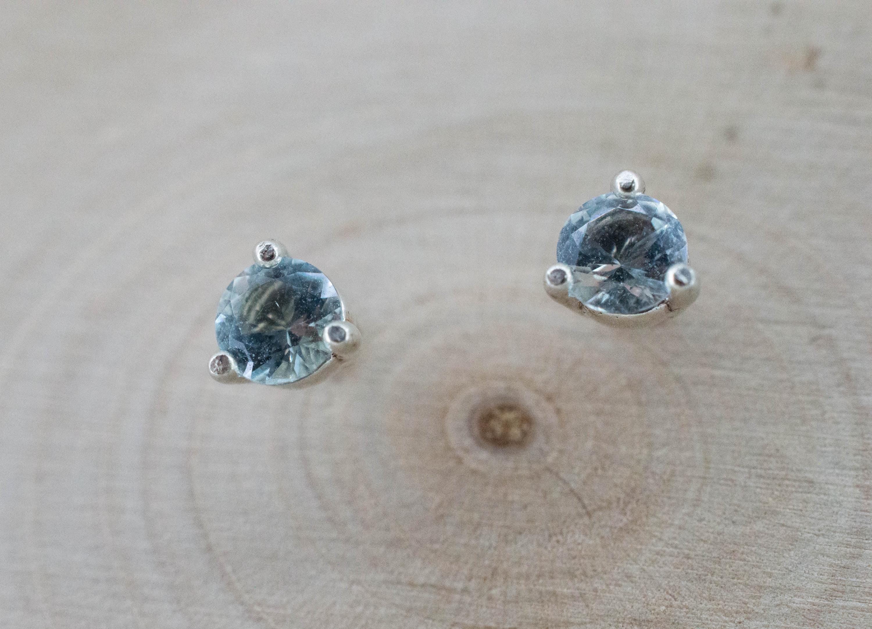 Aquamarine Earrings; Natural Untreated Brazil Aquamarine; 0.405cts - Mark Oliver Gems
