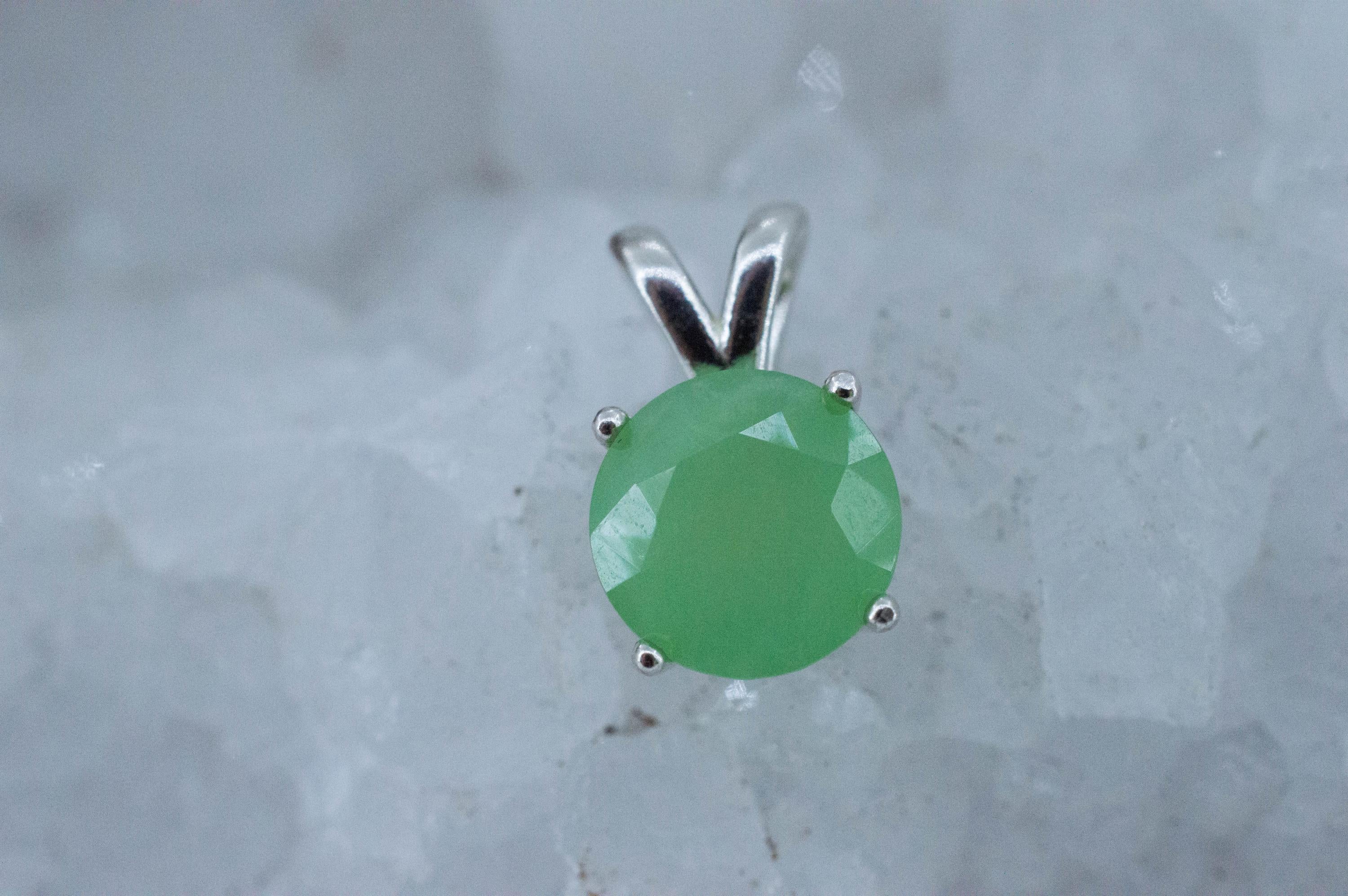 Chrysoprase Pendant; Natural Untreated Australia Chrysoprase; 2.375cts - Mark Oliver Gems