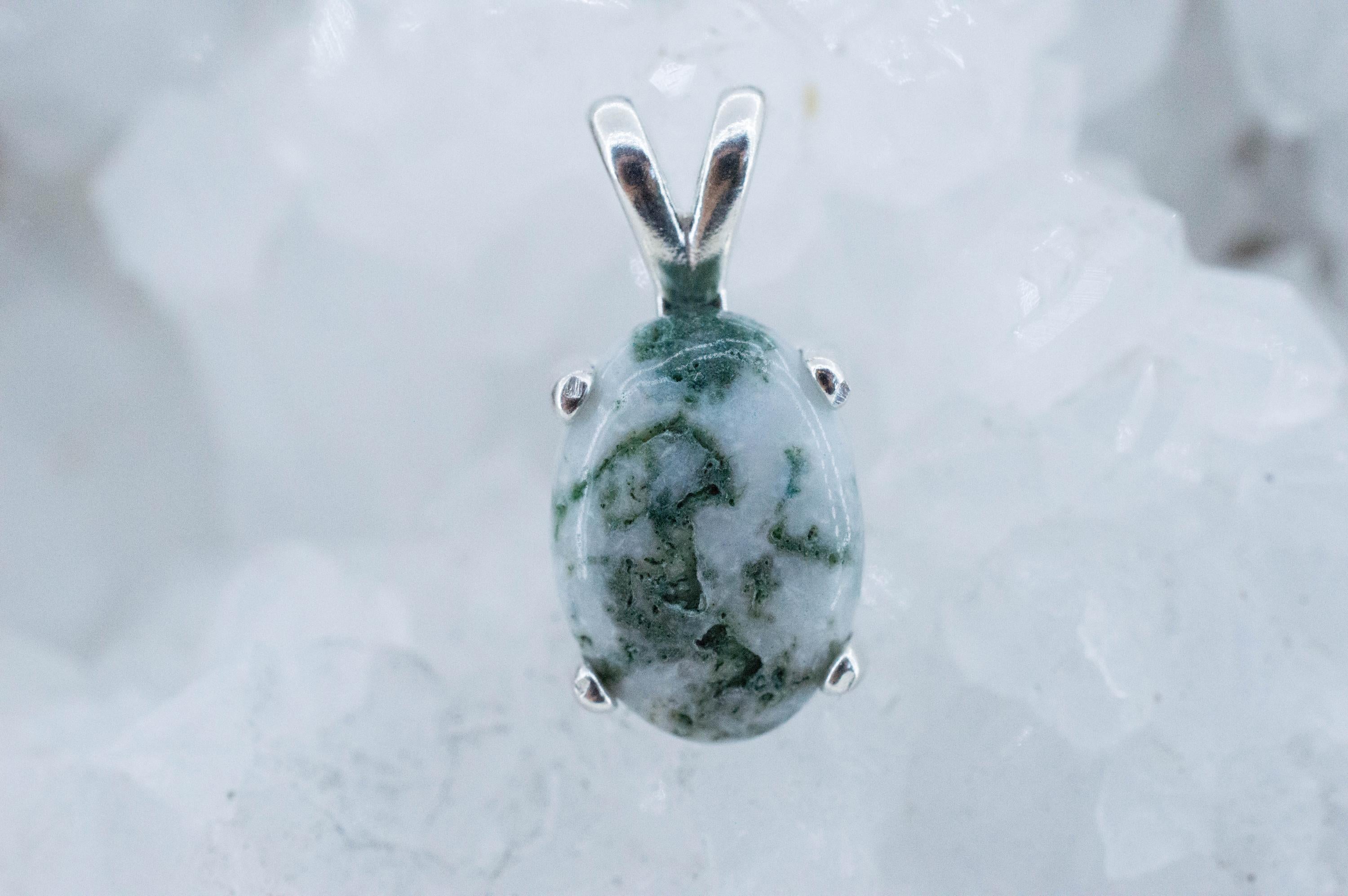 Tree Agate Pendant, Natural Untreated Brazil Dendritic Agate; 4.400cts