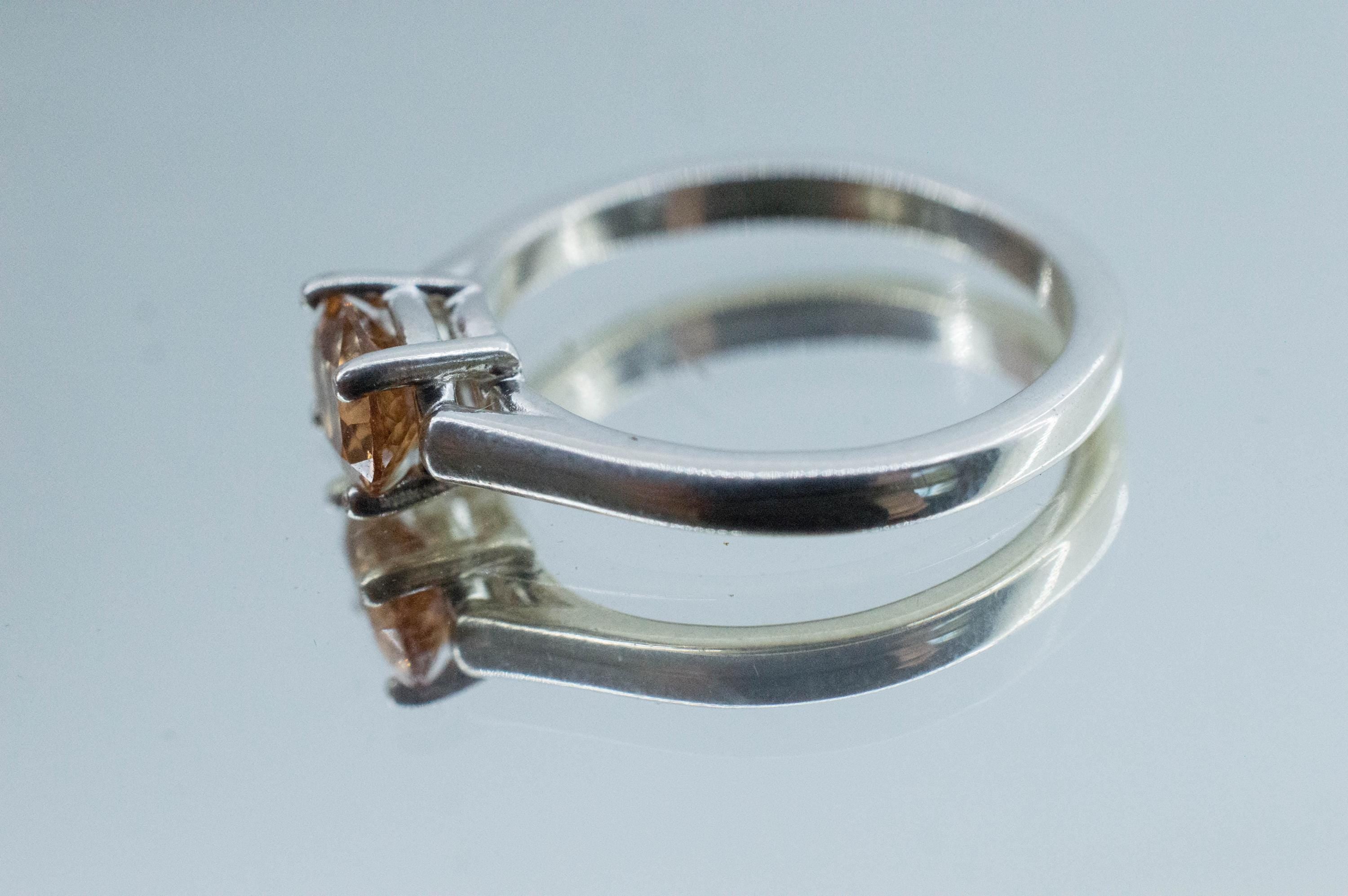 Hessonite Garnet Ring; Natural Untreated Canada Garnet; 0.920cts - Mark Oliver Gems