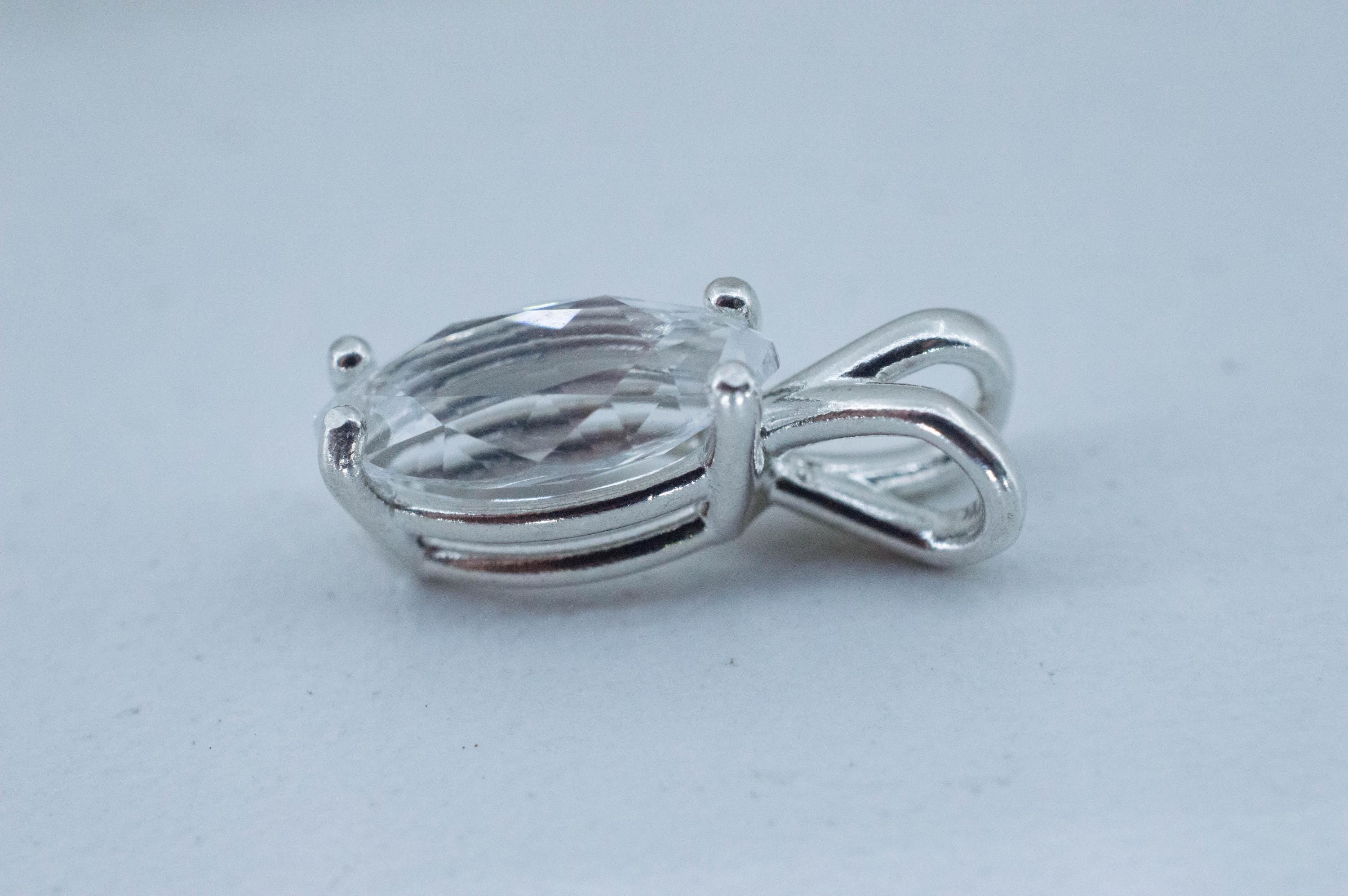 Topaz Pendant; Natural Untreated Brazil Silver Topaz; 2.230cts