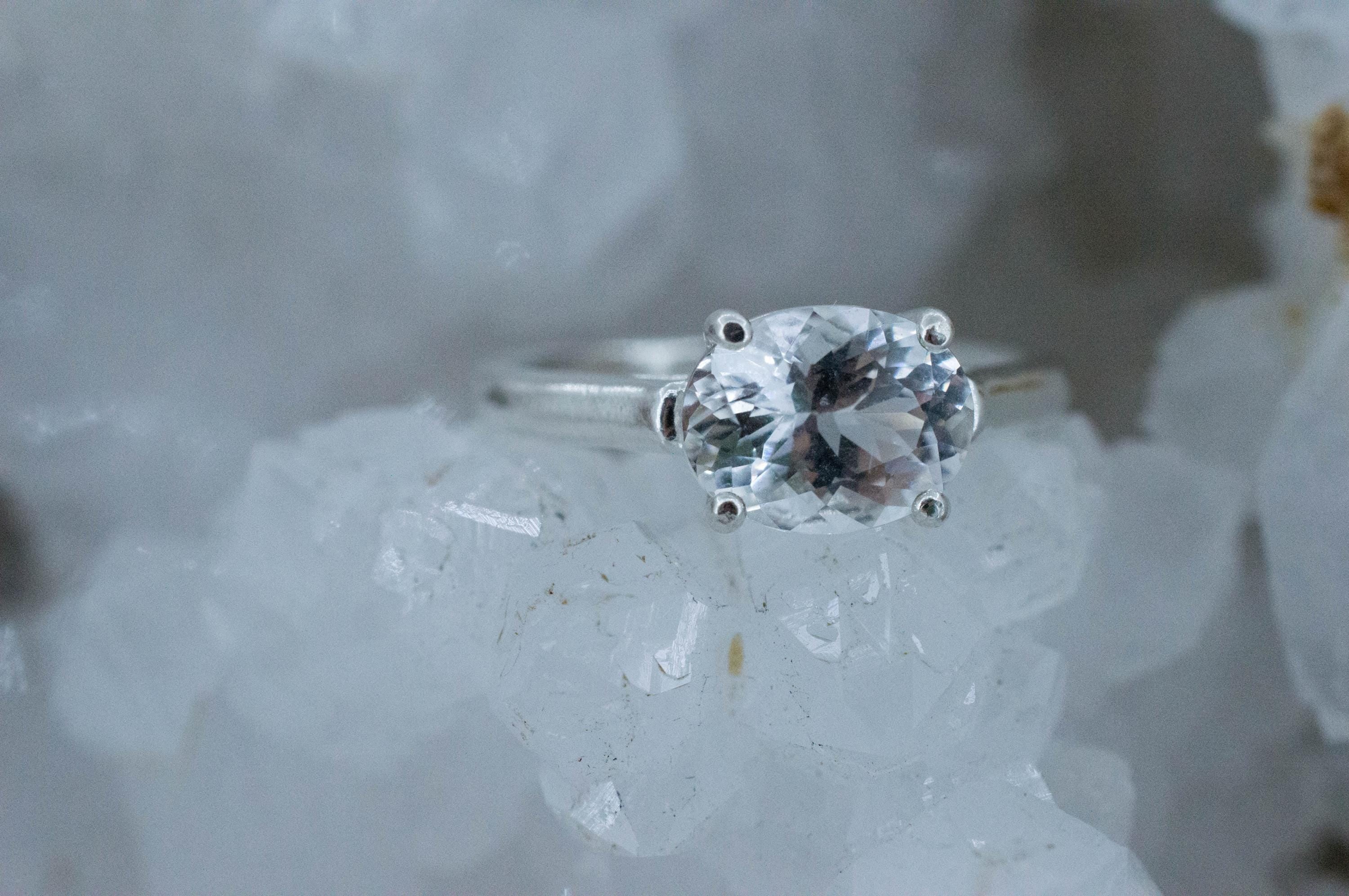 Topaz Ring, Natural Untreated Brazil Silver Topaz; 2.240cts