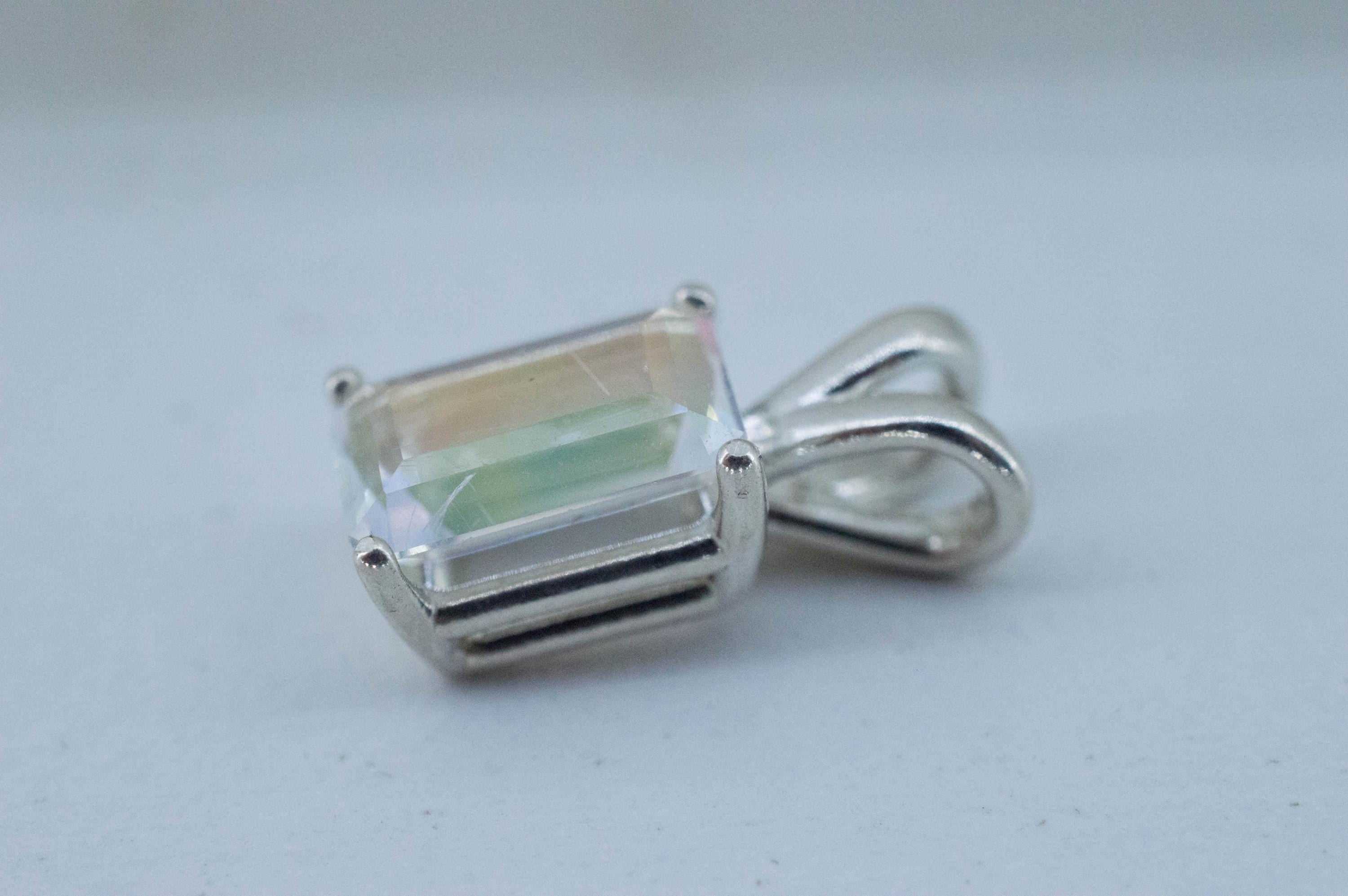 Rainbow Moonstone Pendant, Natural Untreated Madagascar Moonstone; 1.810cts