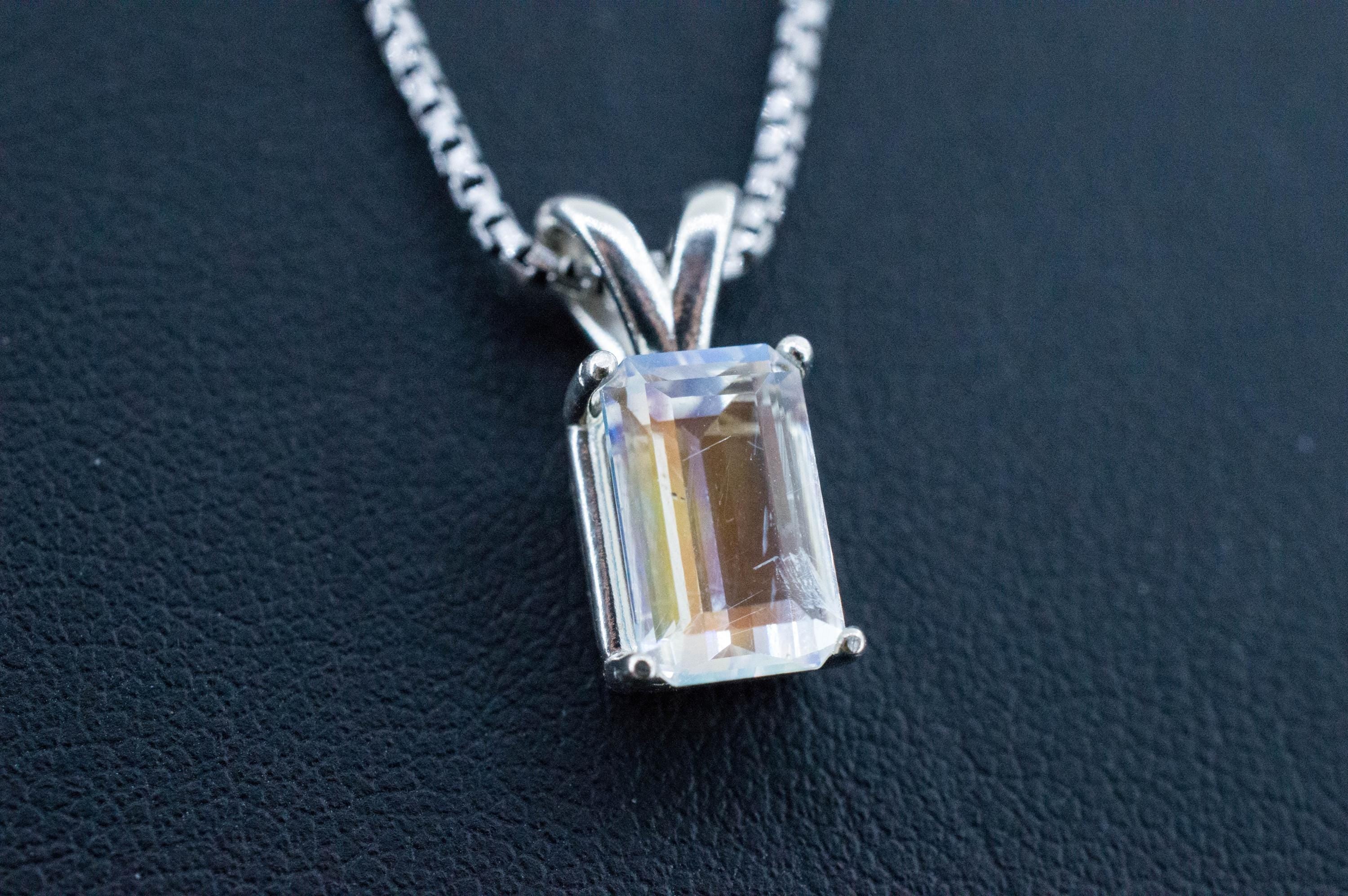 Rainbow Moonstone Pendant, Natural Untreated Madagascar Moonstone; 1.810cts