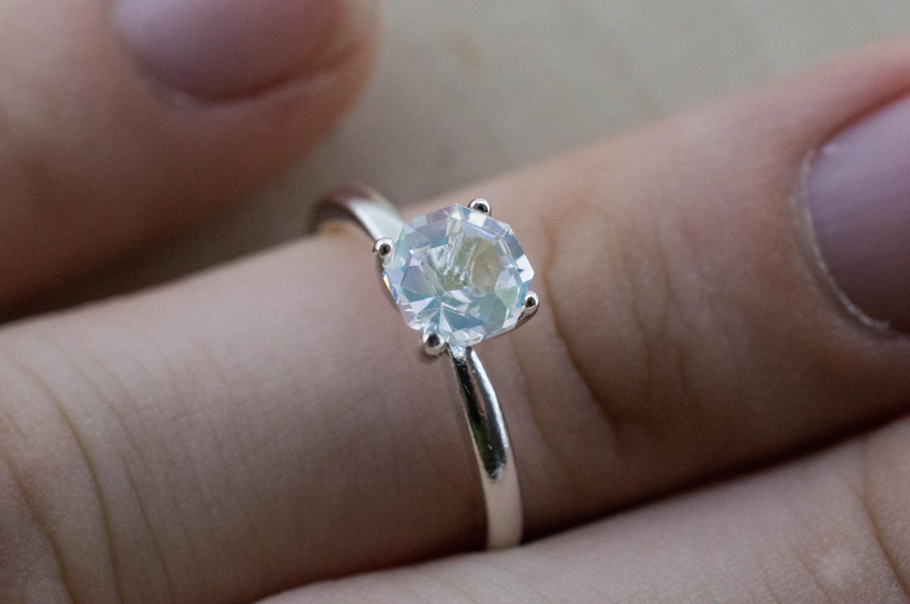 Rainbow Moonstone Ring, Natural Untreated Madagascar Moonstone; 0.960cts