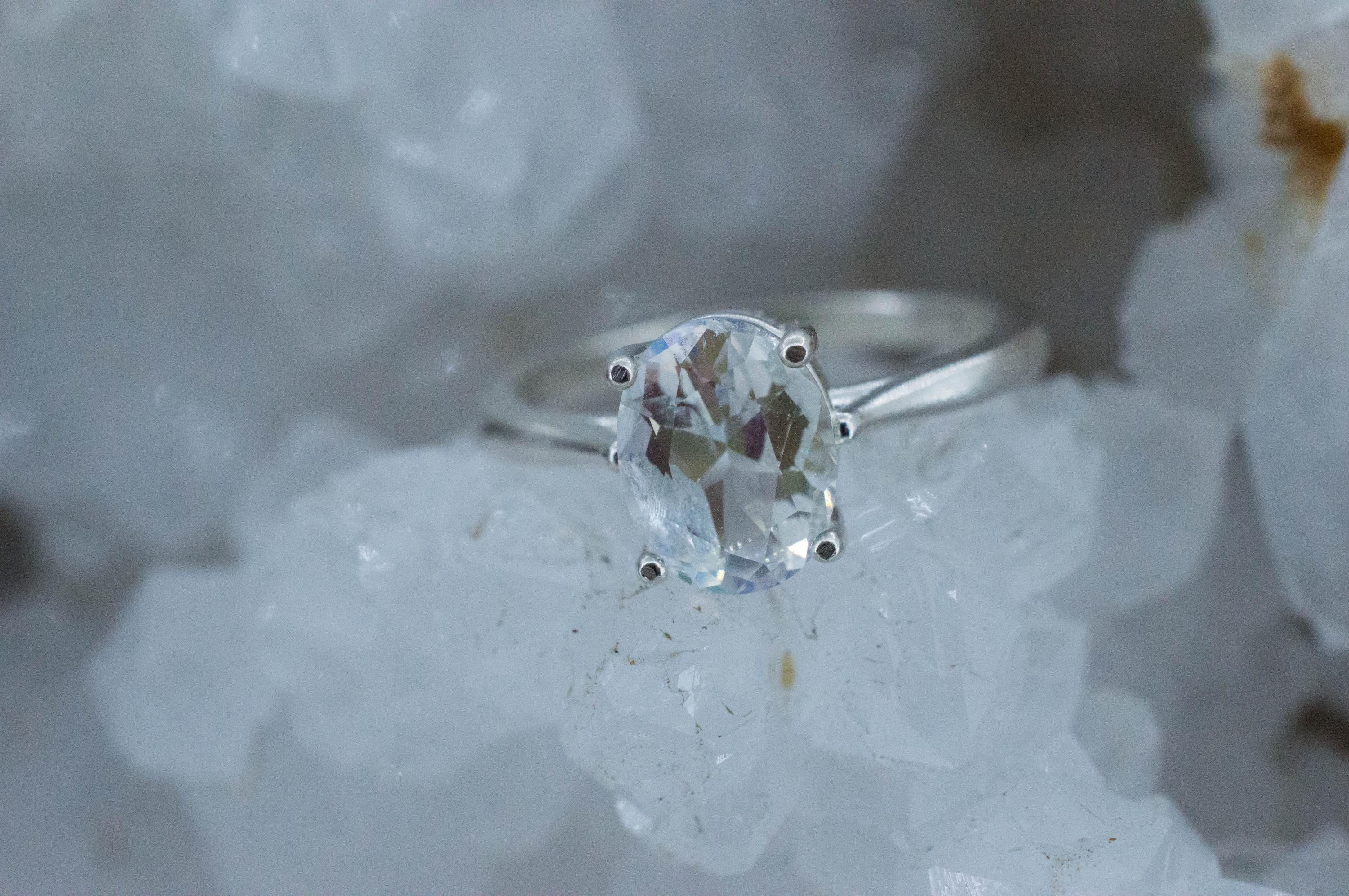 Rainbow Moonstone Ring, Natural Untreated Madagascar Moonstone; 1.720cts