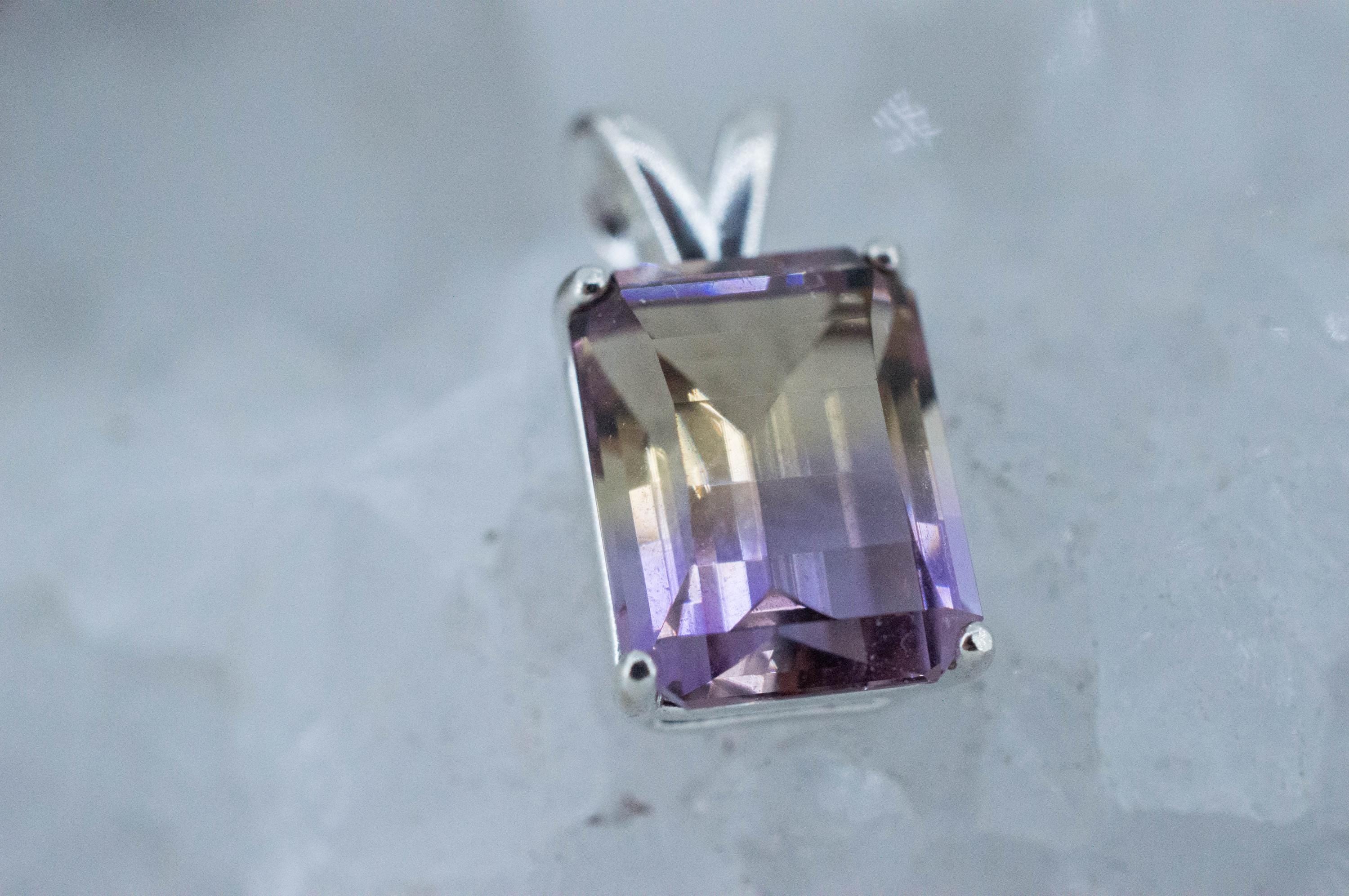 Ametrine Pendant; Natural Untreated Bolivia Ametrine; 4.735cts
