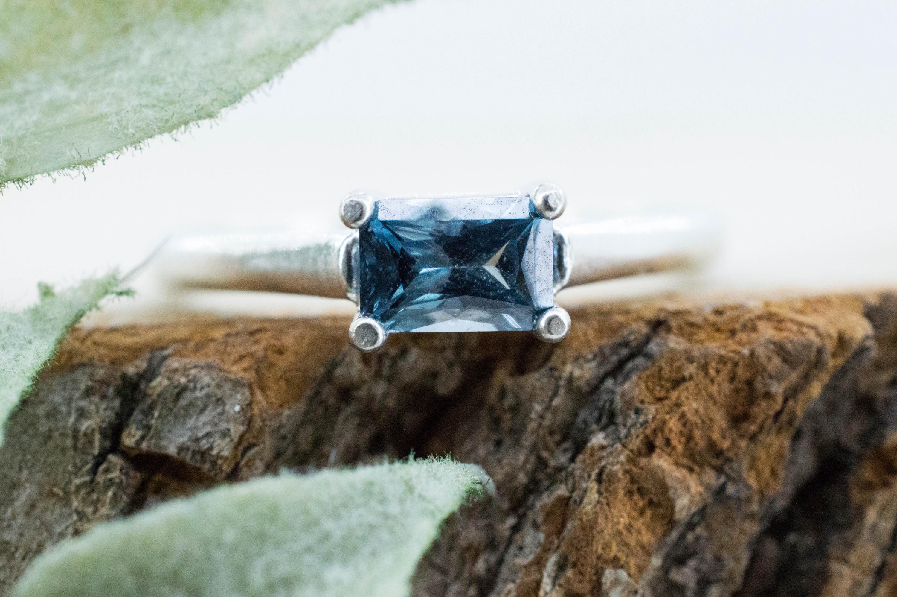 Blue Spinel Ring, Natural Untreated Sri Lanka Spinel; 0.680cts