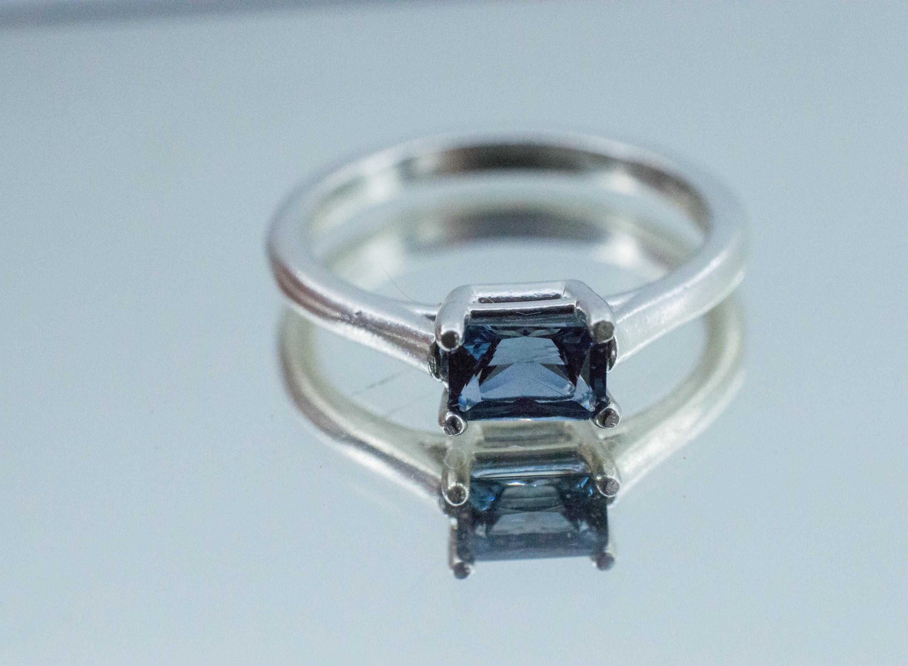 Blue Spinel Ring, Natural Untreated Sri Lanka Spinel; 0.680cts - Mark Oliver Gems