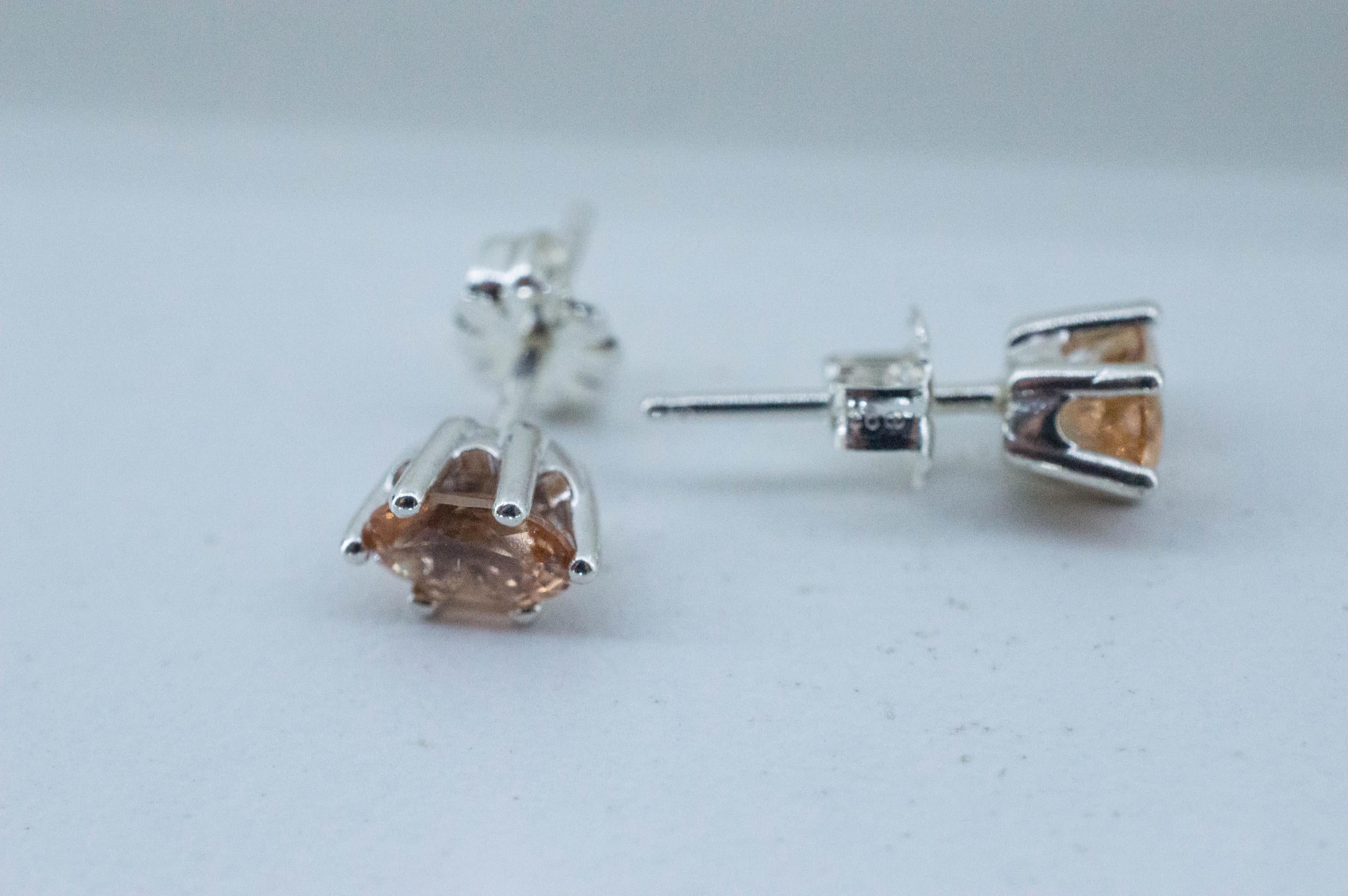 Hessonite Garnet Earrings; Natural Untreated Canada Garnet; 1.120cts