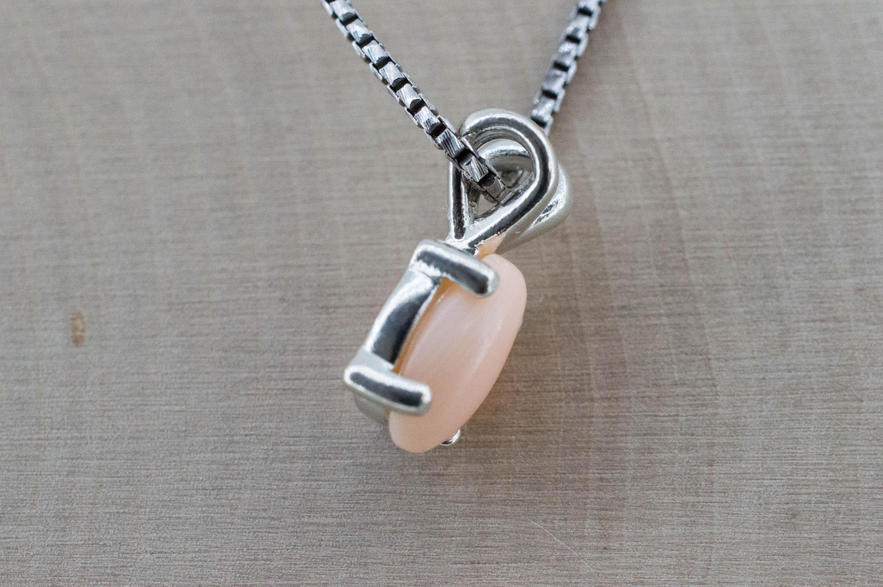 Precious Coral Pendant; Natural Untreated Taiwan Angelskin Coral; 1.850cts