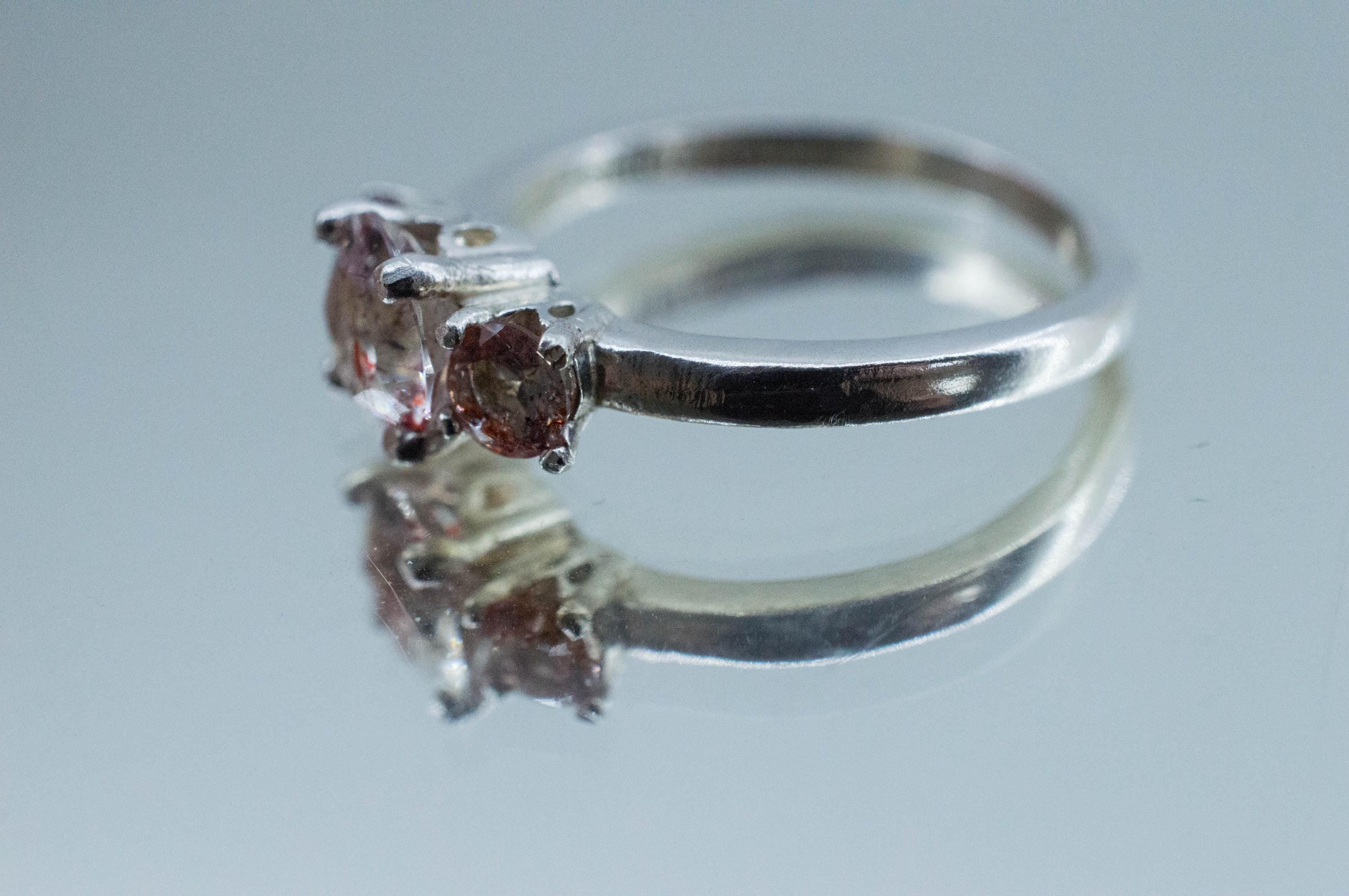 Hematite Quartz Ring; Natural Untreated Tanzania Fire and Ice Quartz; 1.040cts - Mark Oliver Gems