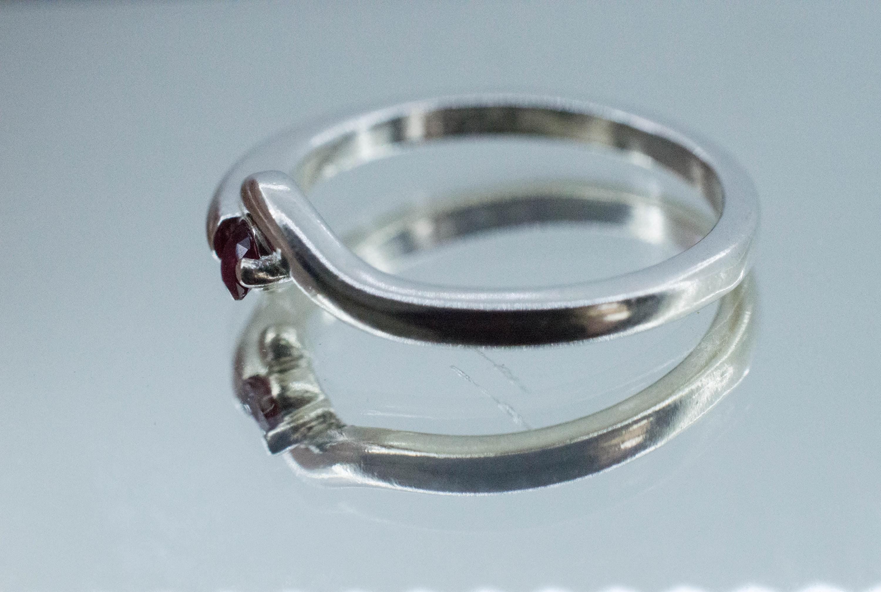 Ruby Ring; Natural Untreated Tanzania Ruby; 0.120cts