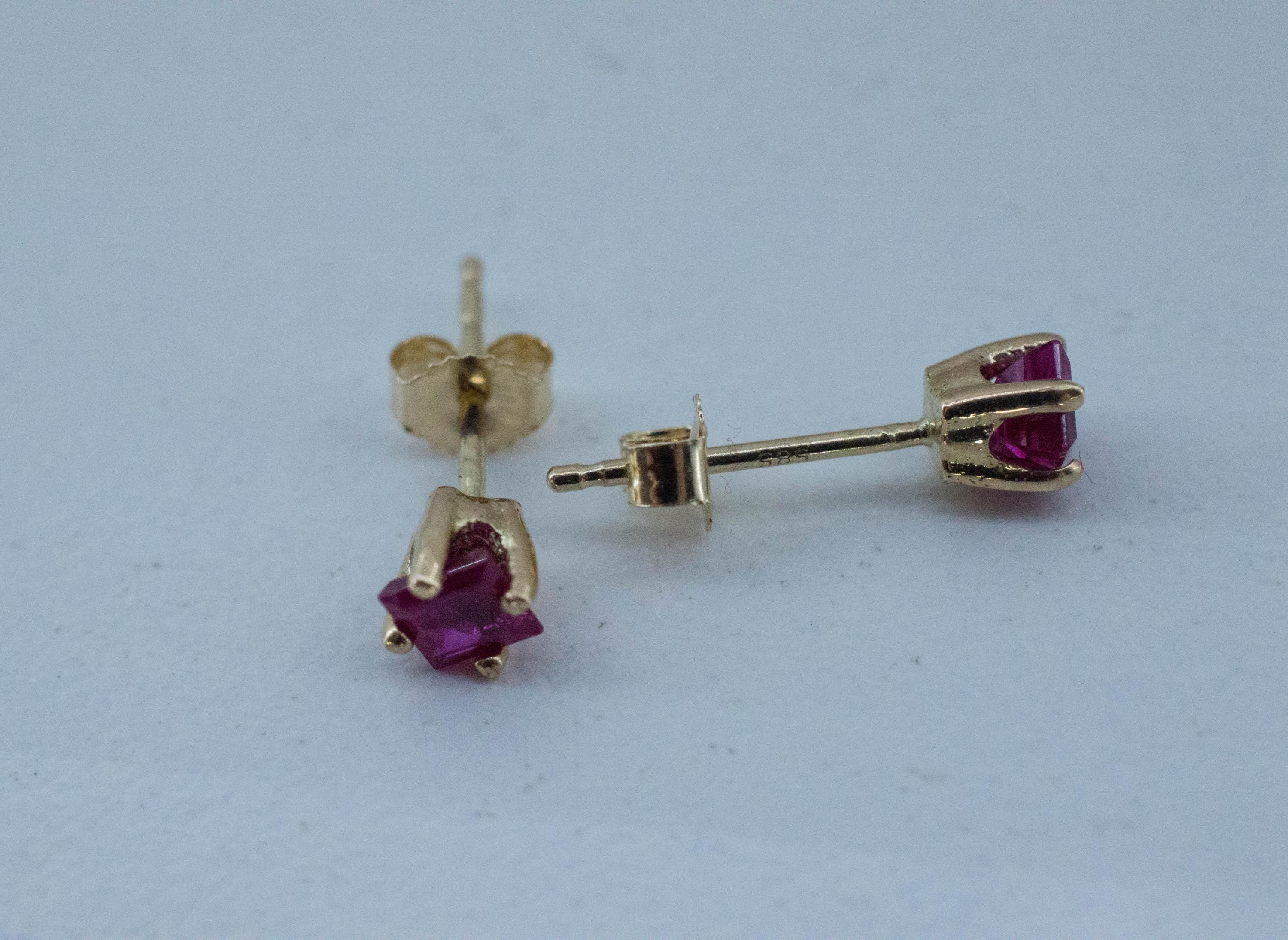 Ruby Earrings; Natural Burma Ruby; 0.585cts - Mark Oliver Gems