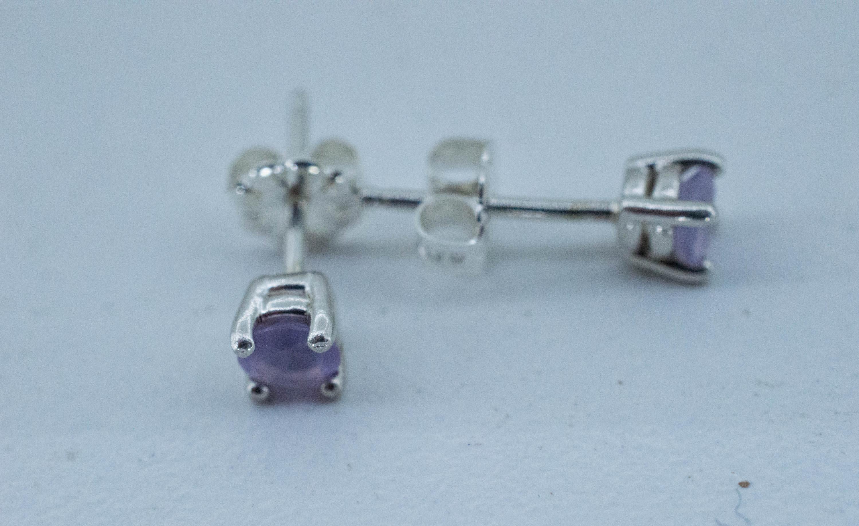 Holly Blue Agate Earrings; Natural Untreated Oregon Holley Agate; 0.400cts - Mark Oliver Gems