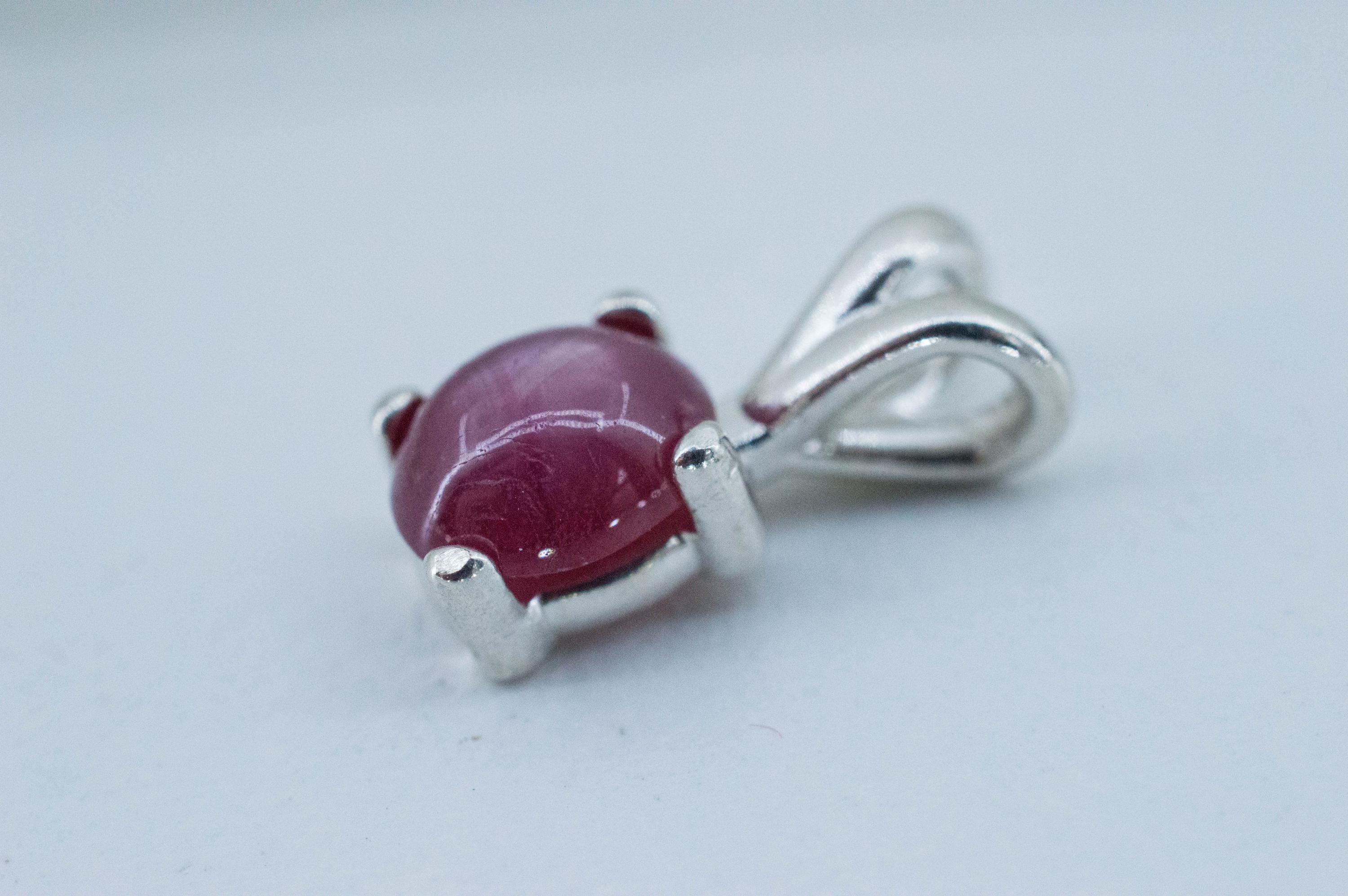 Star Ruby Pendant; Natural Untreated Si Lanka Ruby; 2.210cts - Mark Oliver Gems