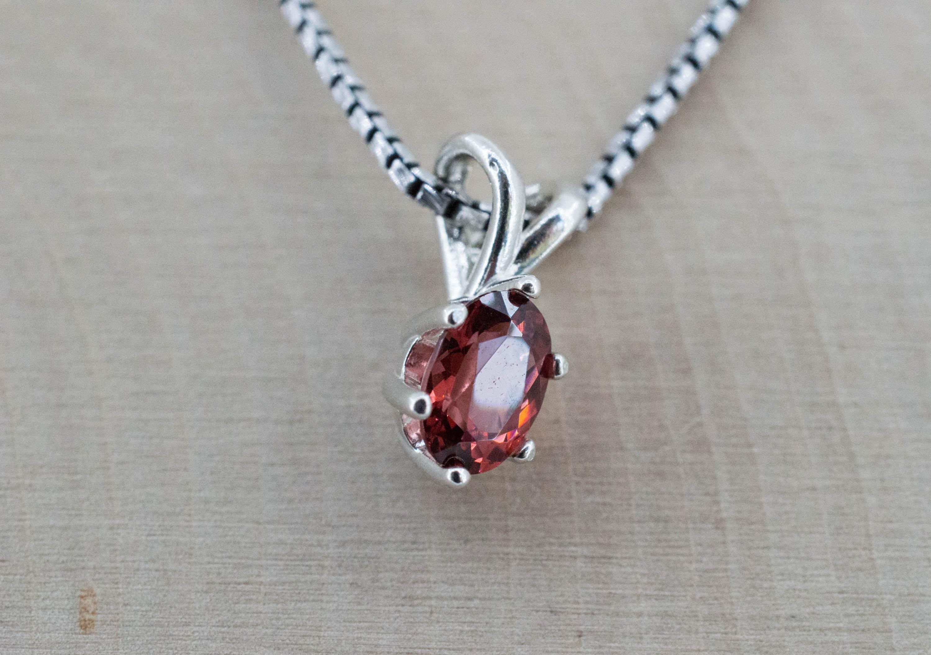 Rhodolite Garnet Pendant; Natural Untreated North Carolina Garnet; 0.940cts - Mark Oliver Gems