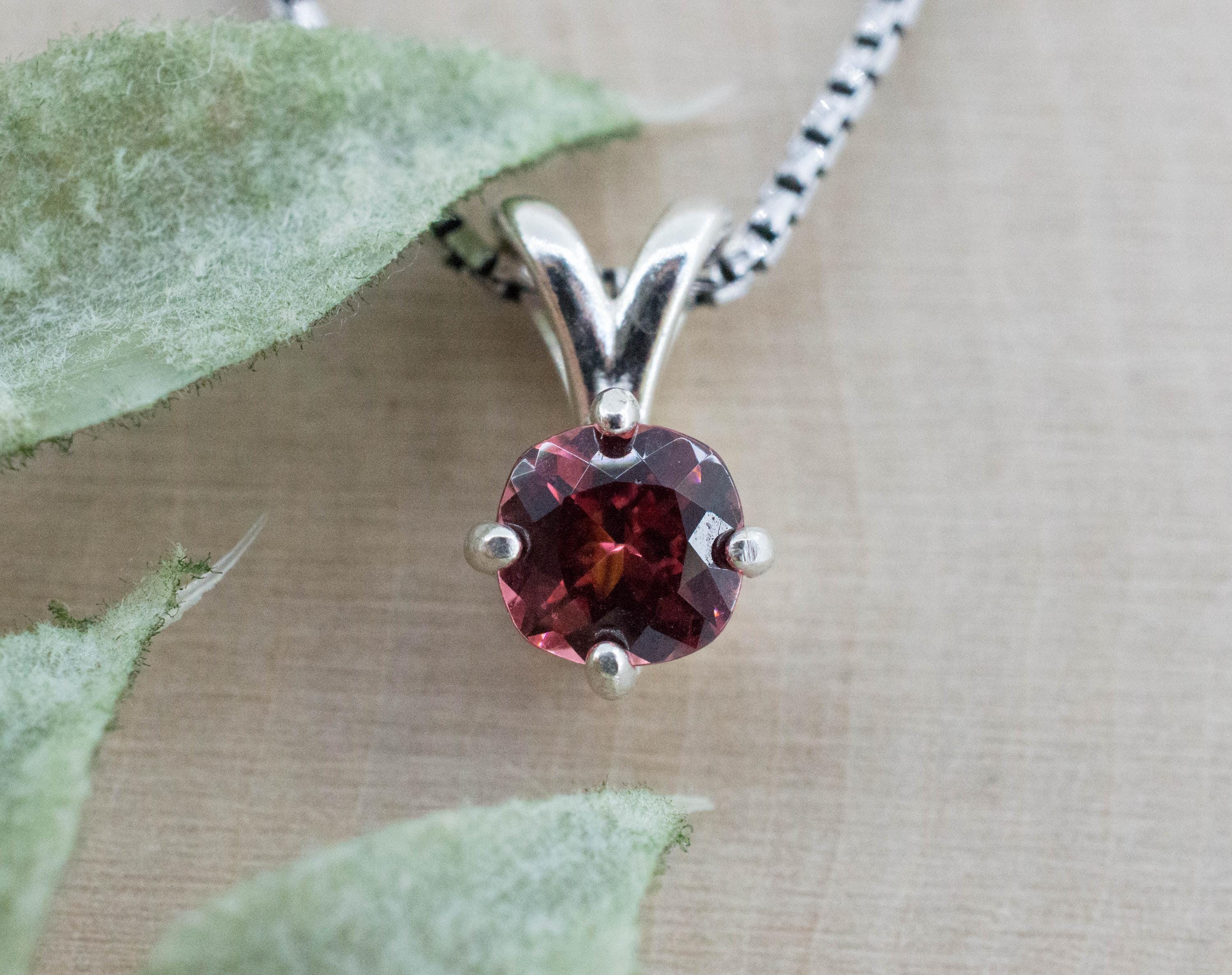 Rhodolite Garnet Pendant; Natural Untreated North Carolina Garnet; 1.010cts - Mark Oliver Gems
