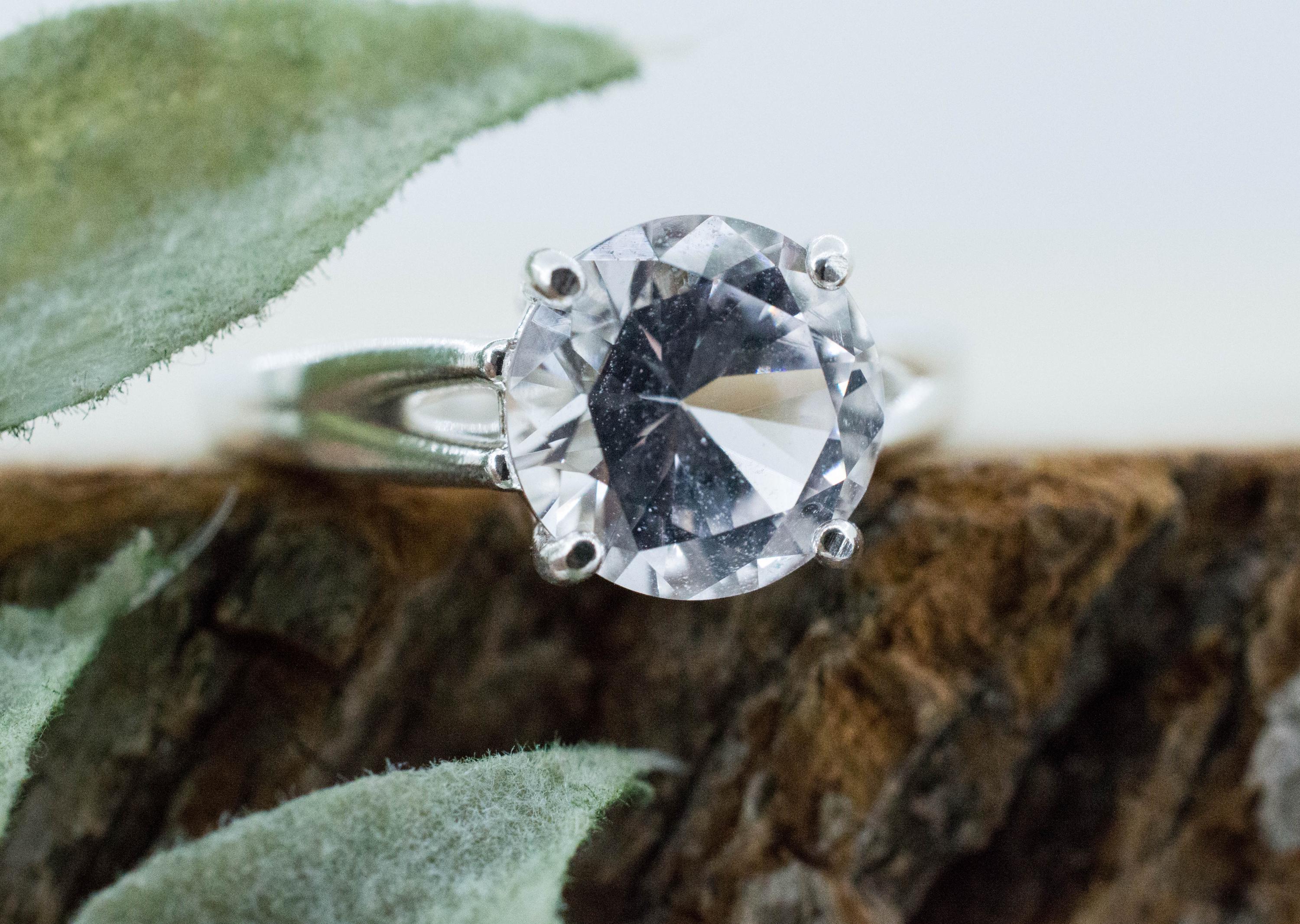 Danburite Ring; Natural Untreated Mexican Danburite; 2.605cts