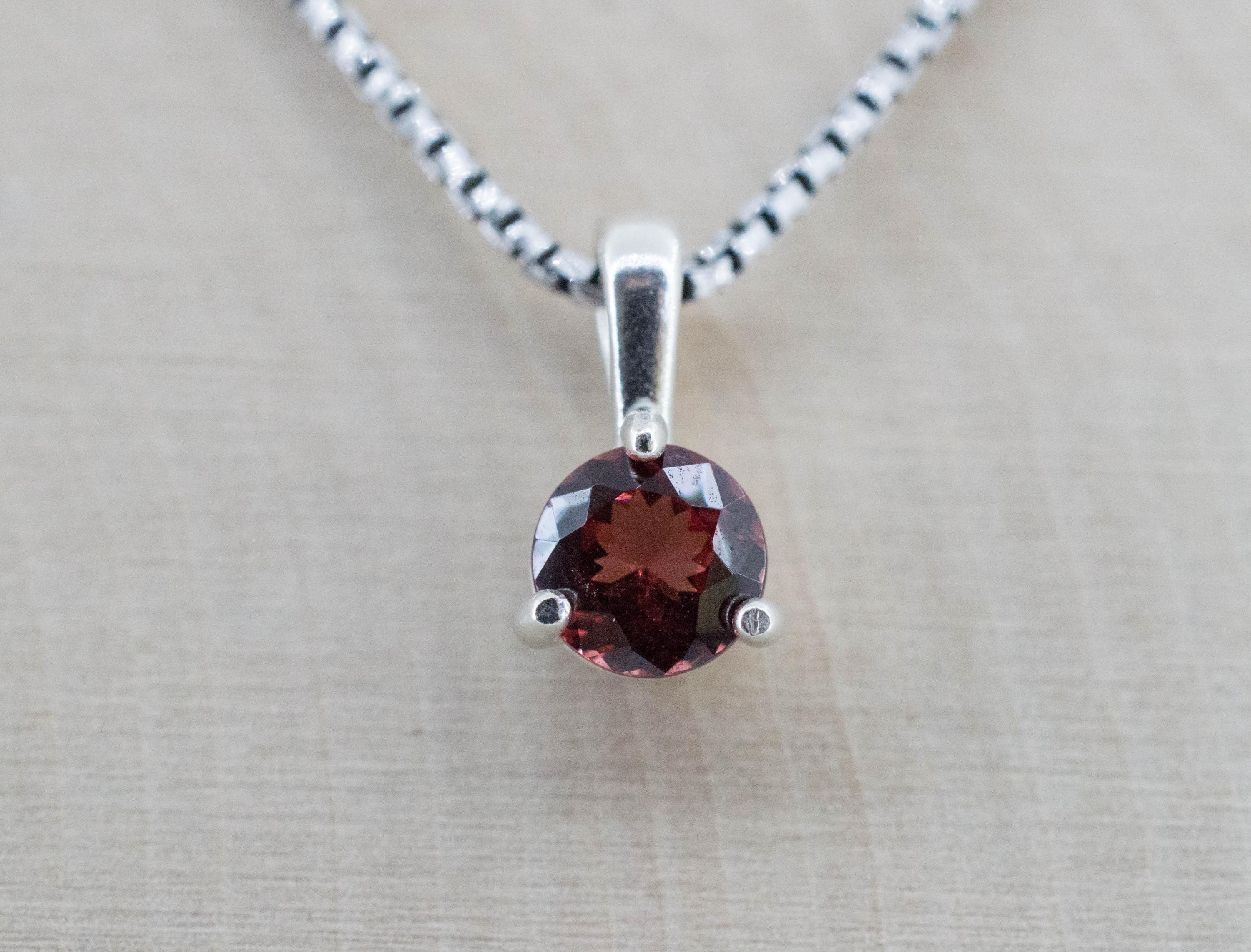 Rhodolite Garnet Pendant; Natural Untreated North Carolina Garnet; 0.915cts - Mark Oliver Gems