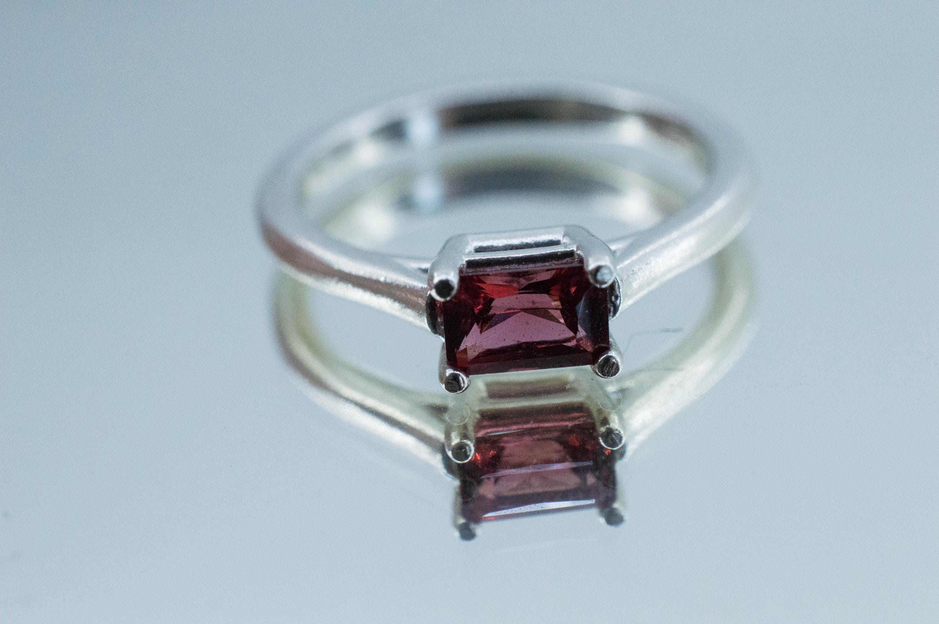 Rhodolite Garnet Ring; Natural Untreated North Carolina Garnet; 0.670cts - Mark Oliver Gems