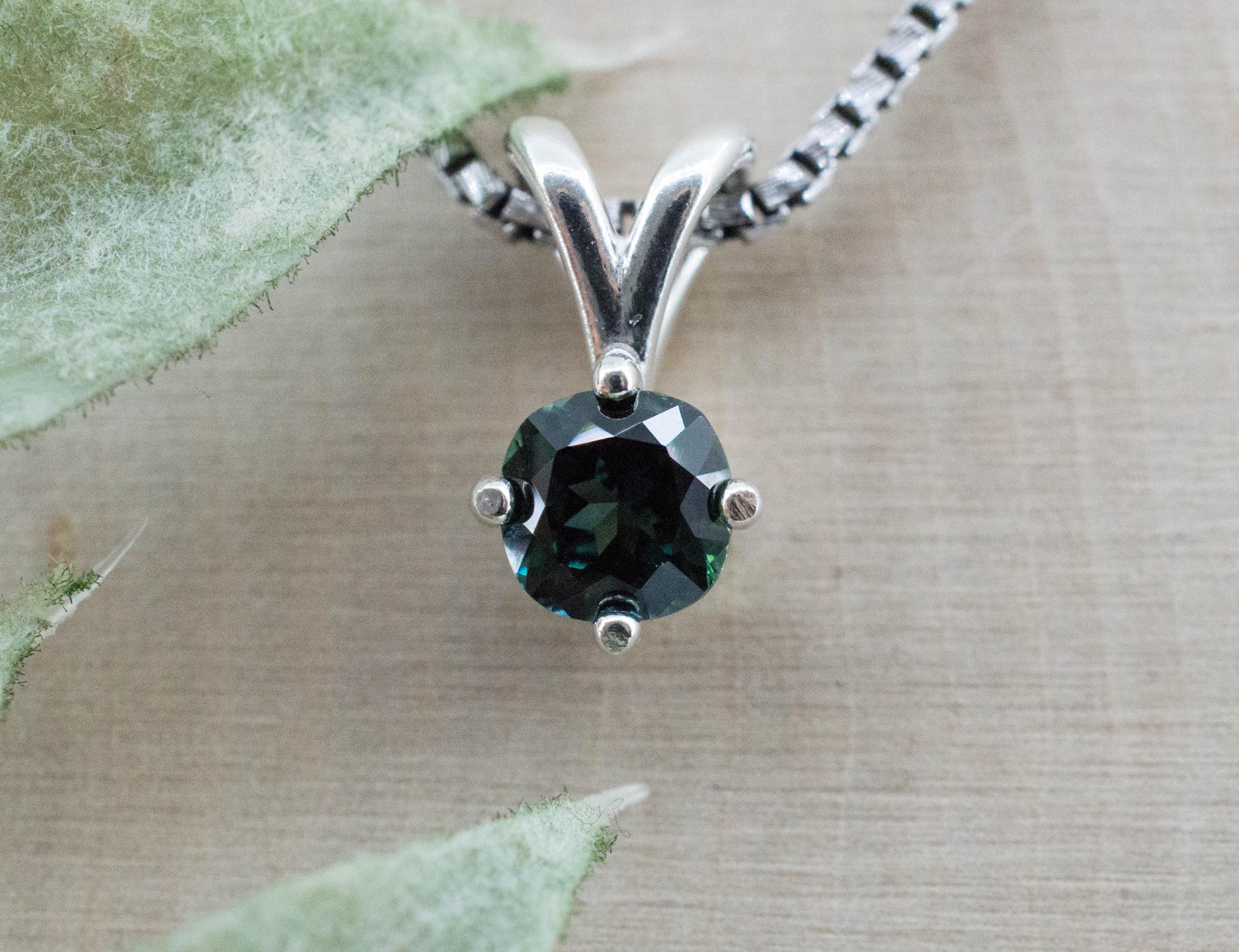 Biashara Sapphire Pendant; Natural Untreated Kenya Sapphire; 0.785cts