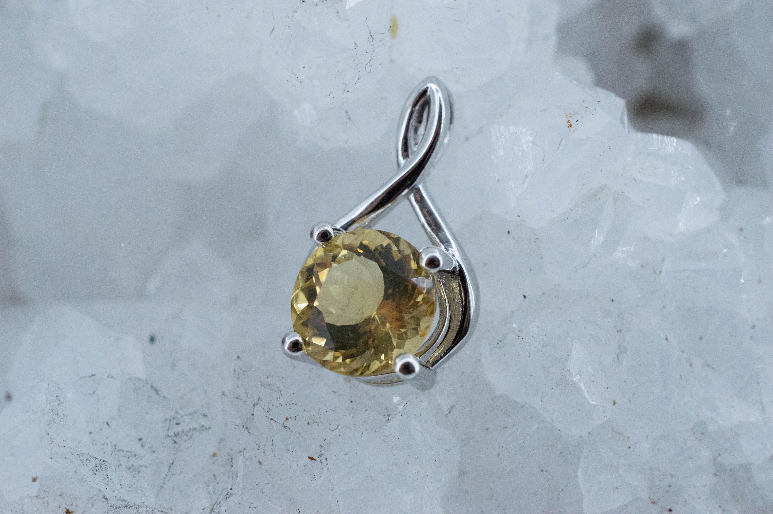 Citrine Pendant; Natural Untreated Congo Citrine; 1.710cts - Mark Oliver Gems