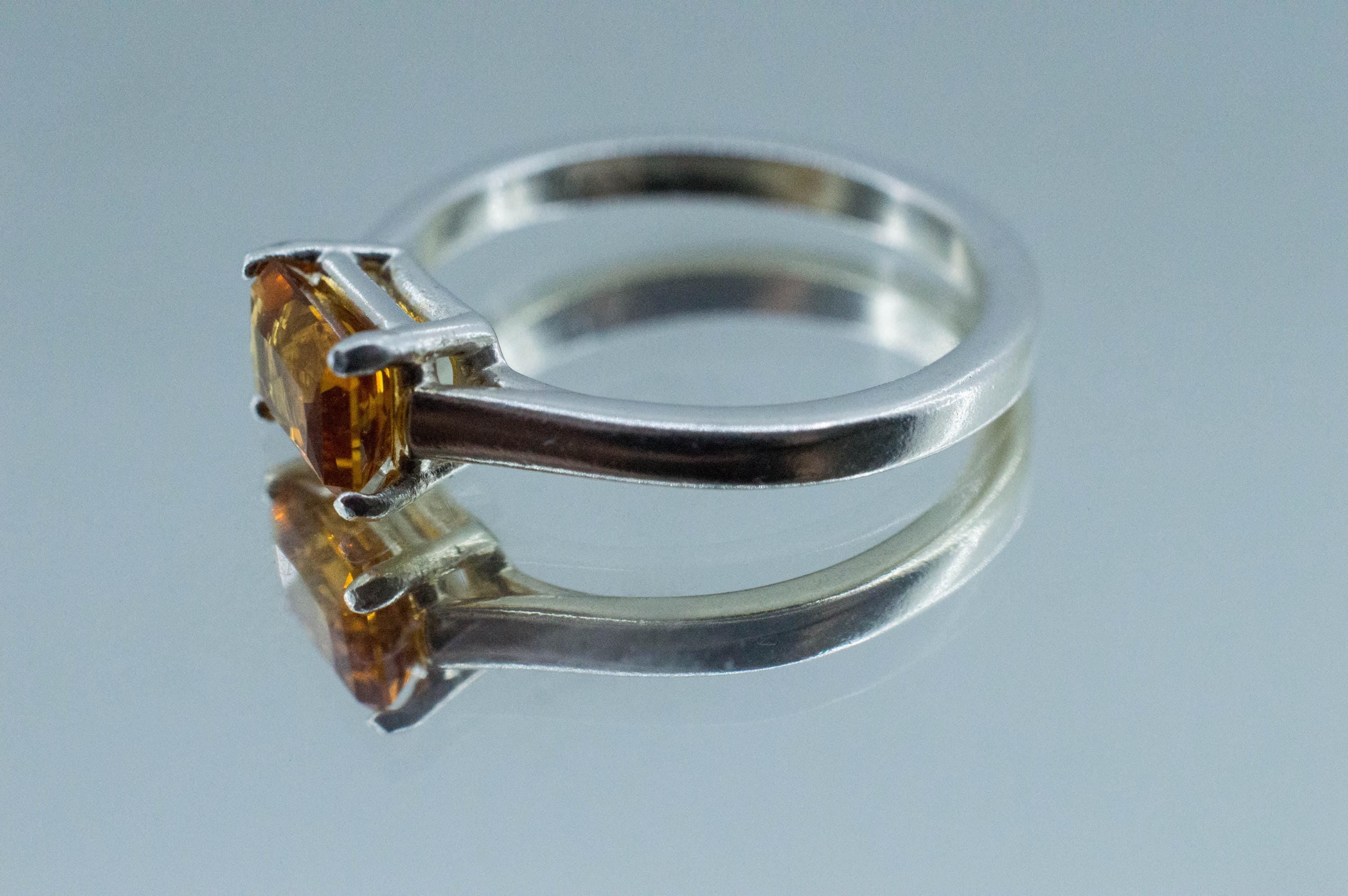 Citrine Ring; Natural Untreated Uruguay Citrine; 0.905cts - Mark Oliver Gems