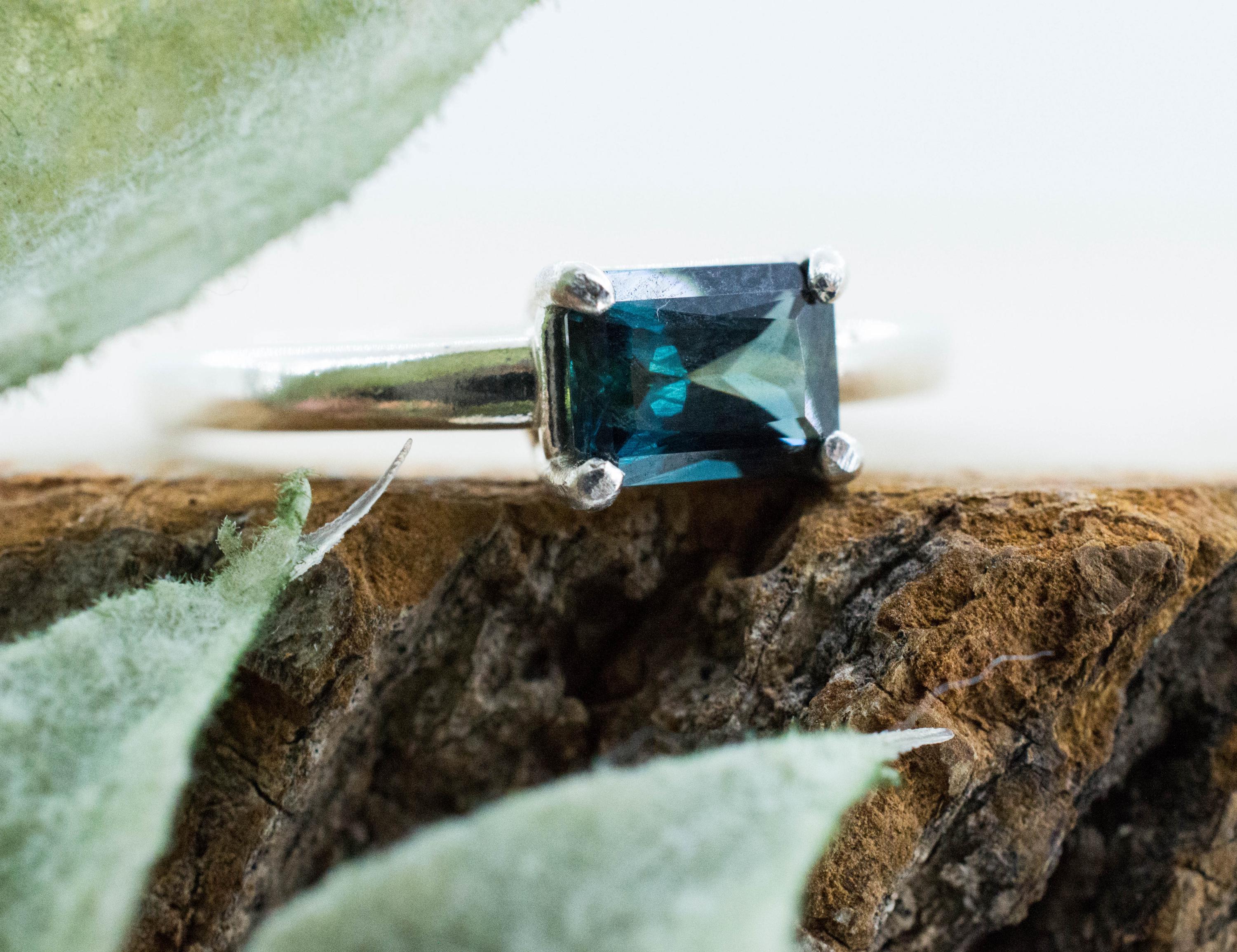 Biashara Sapphire Ring, Natural Untreated Kenya Sapphire; 0.910cts