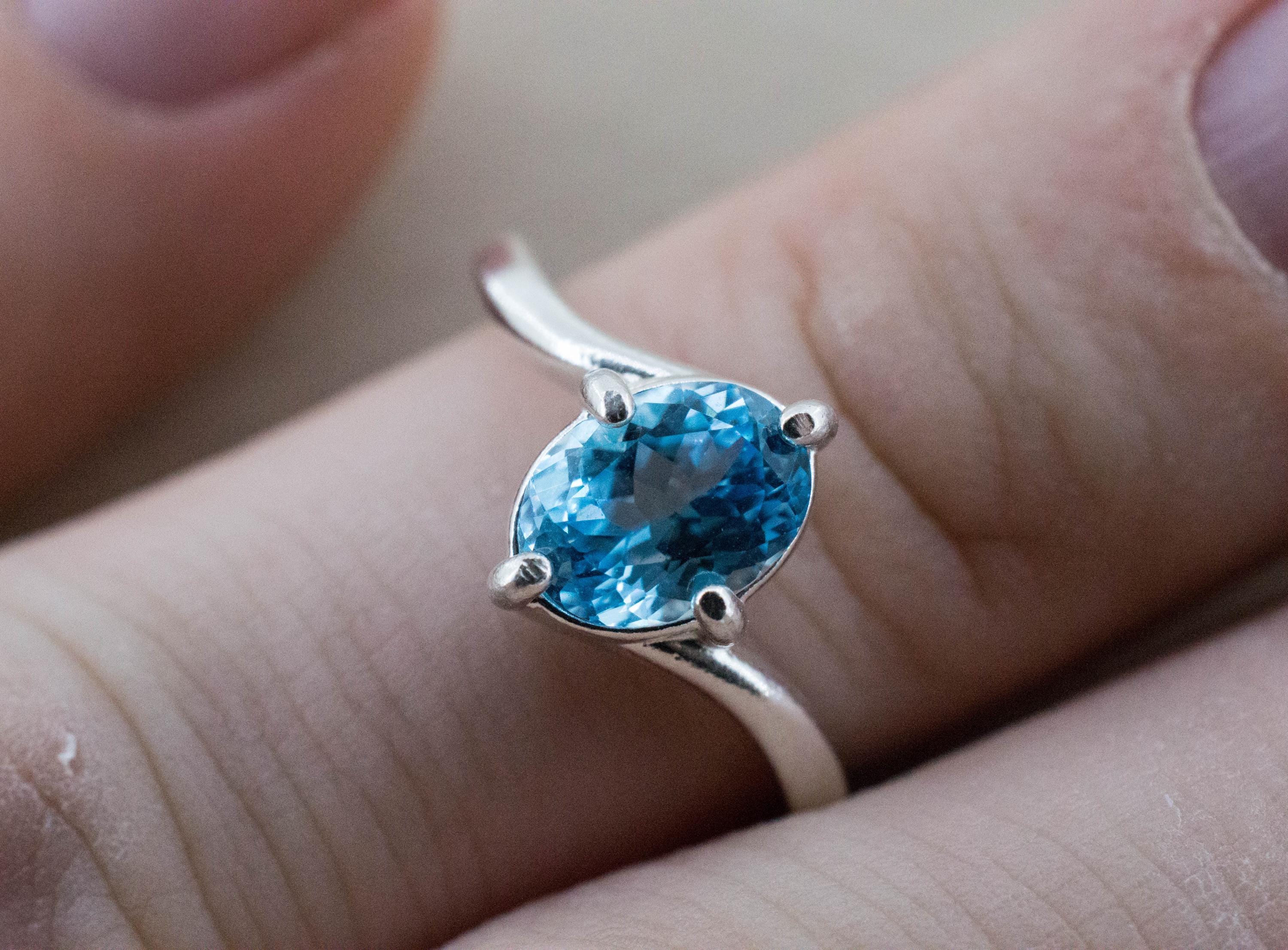 Blue Topaz Ring, Natural Brazil Topaz; 1.580cts - Mark Oliver Gems