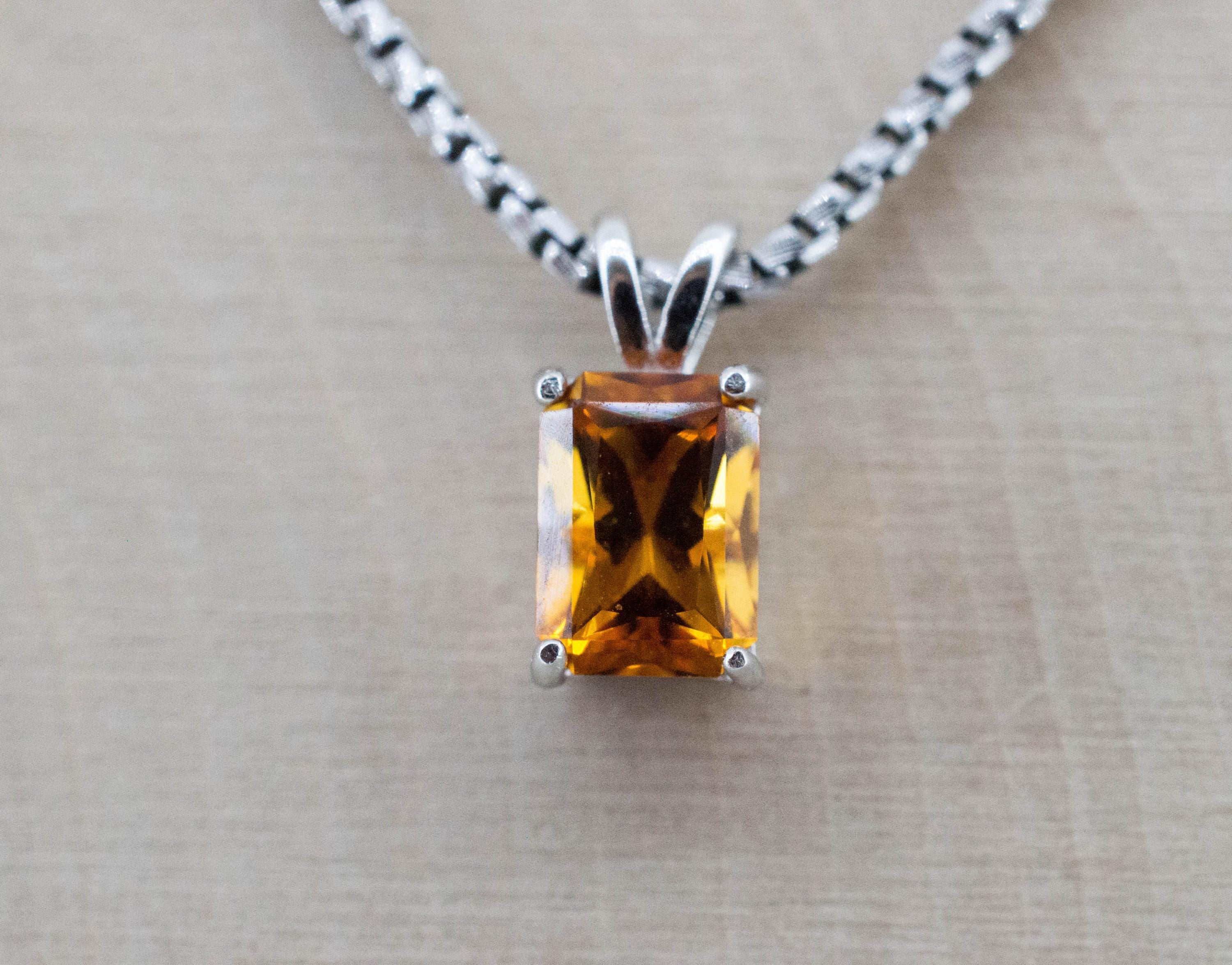 Citrine Pendant; Natural Untreated Uruguay Citrine; 0.870cts - Mark Oliver Gems