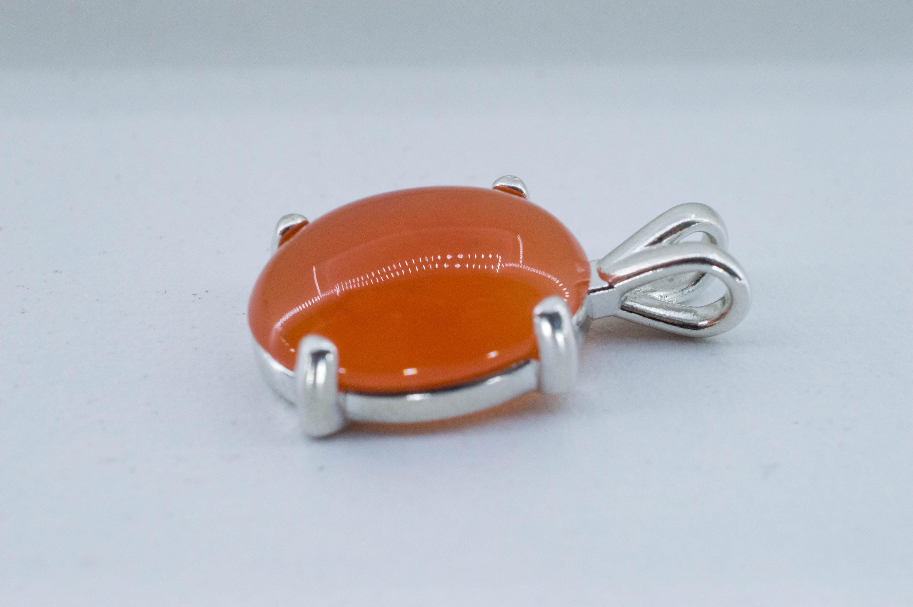 Carnelian Pendant, Natural Untreated India Carnelian; 9.210cts - Mark Oliver Gems