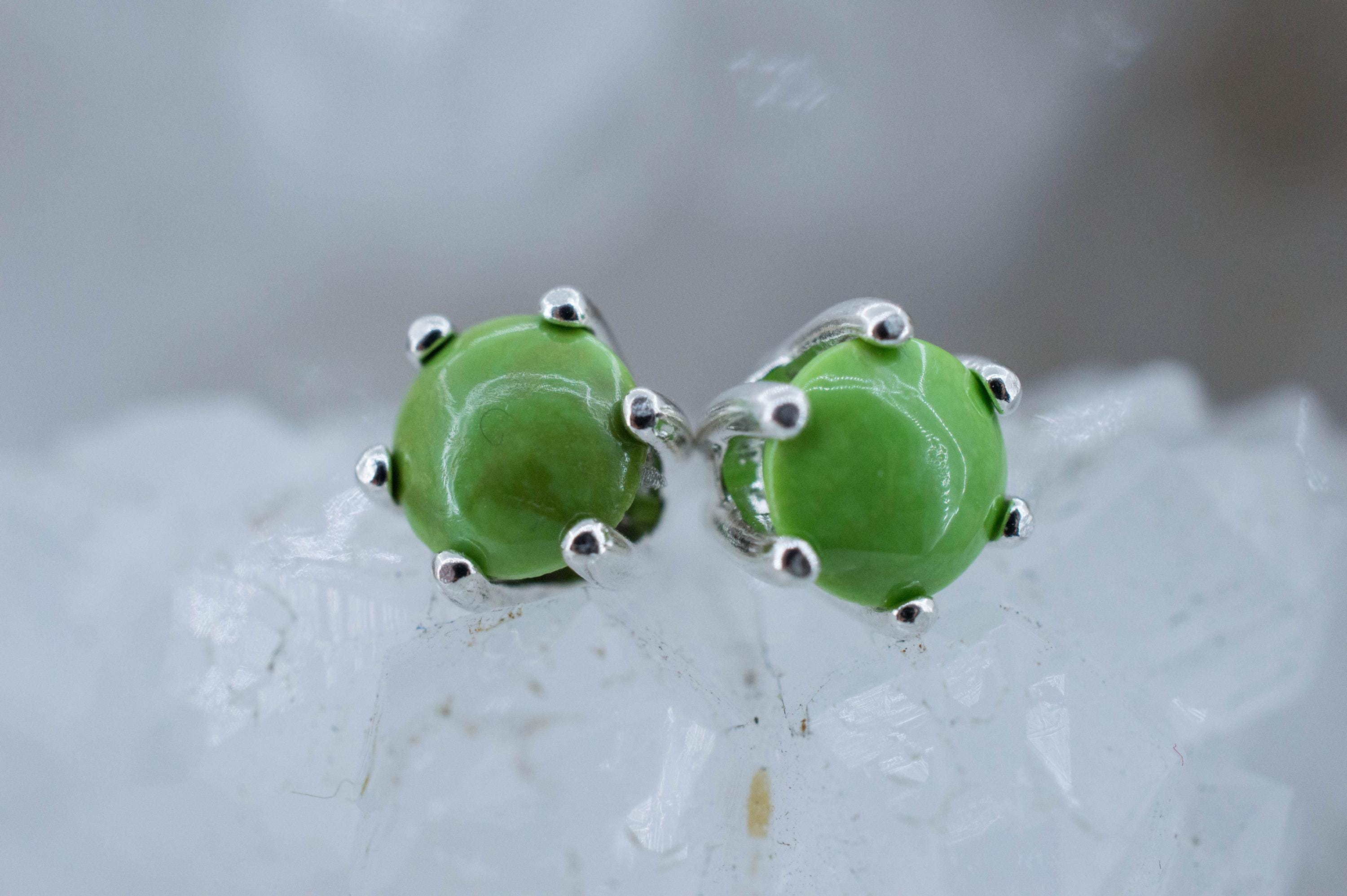 Gaspetite Earrings; Natural Untreated Australian Gaspeite; 0.730cts - Mark Oliver Gems