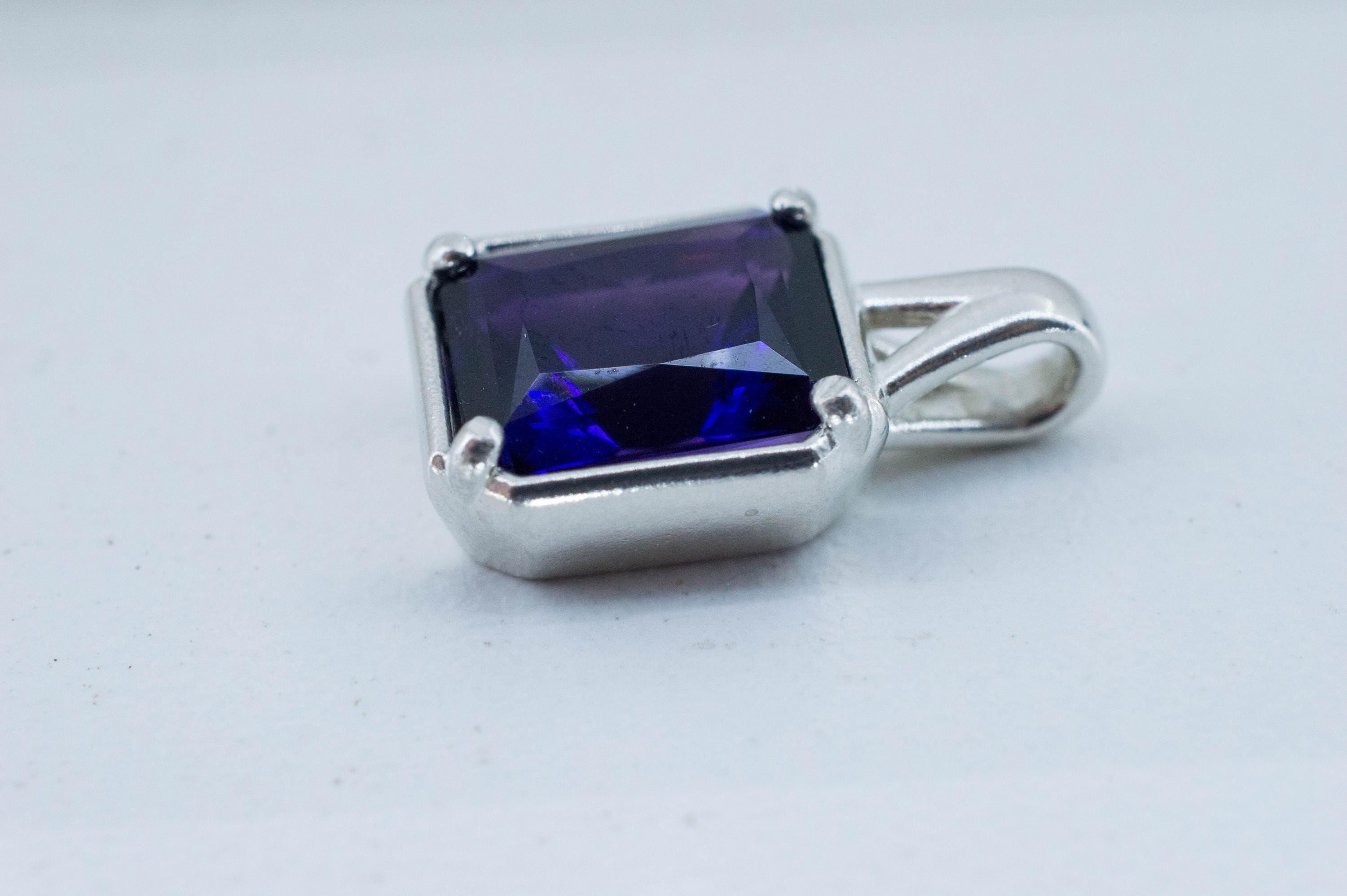 Amethyst Pendant, Natural Untreated Uruguay Amethyst; 3.770cts - Mark Oliver Gems