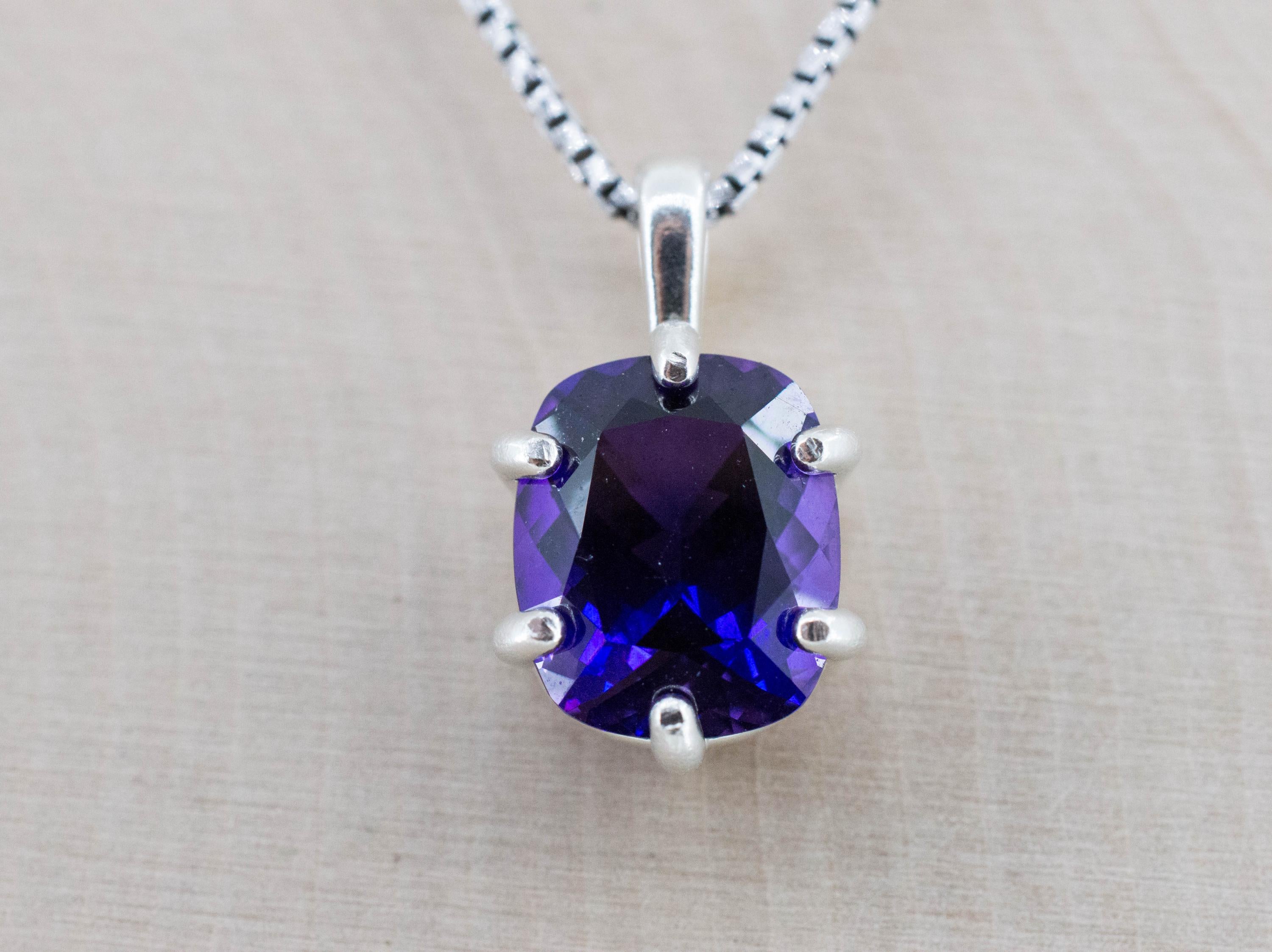 Amethyst Pendant, Natural Untreated Uruguay Amethyst; 4.470cts - Mark Oliver Gems