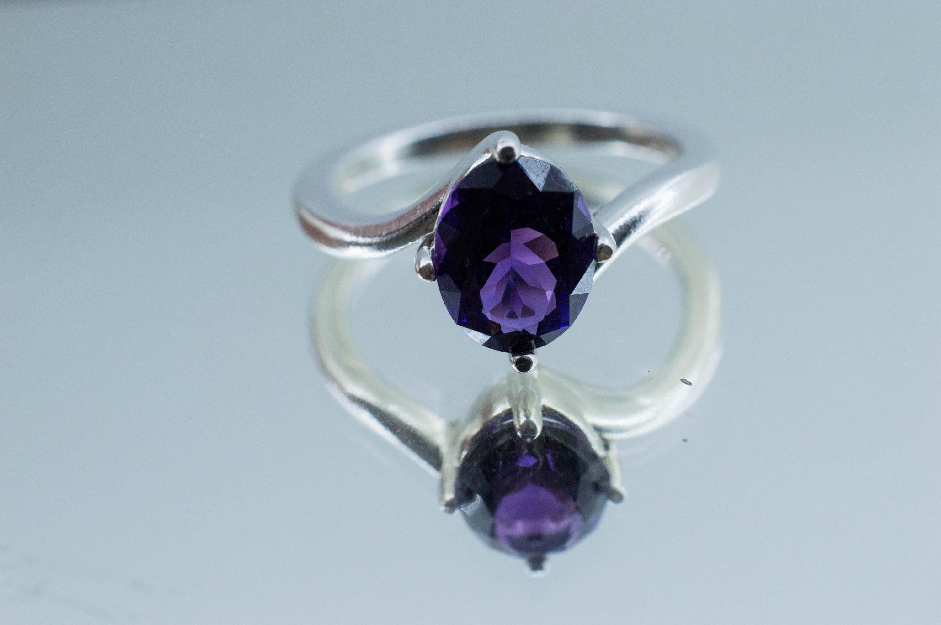 Amethyst Ring; Natural Untreated Uruguay Amethyst; 1.665cts - Mark Oliver Gems
