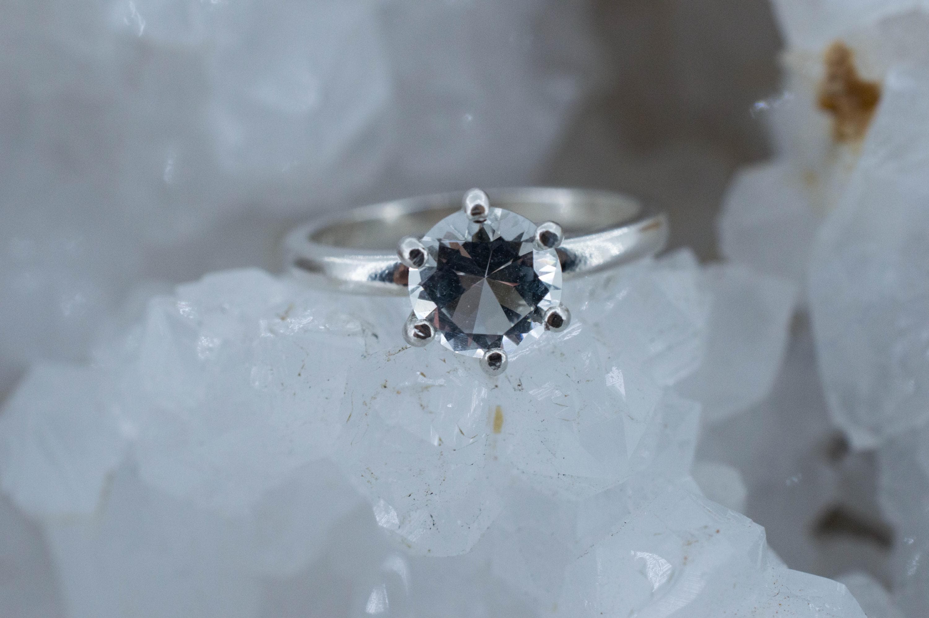 Goshenite Ring; Natural Untreated Mozambique Platinum Beryl; 1.090cts - Mark Oliver Gems